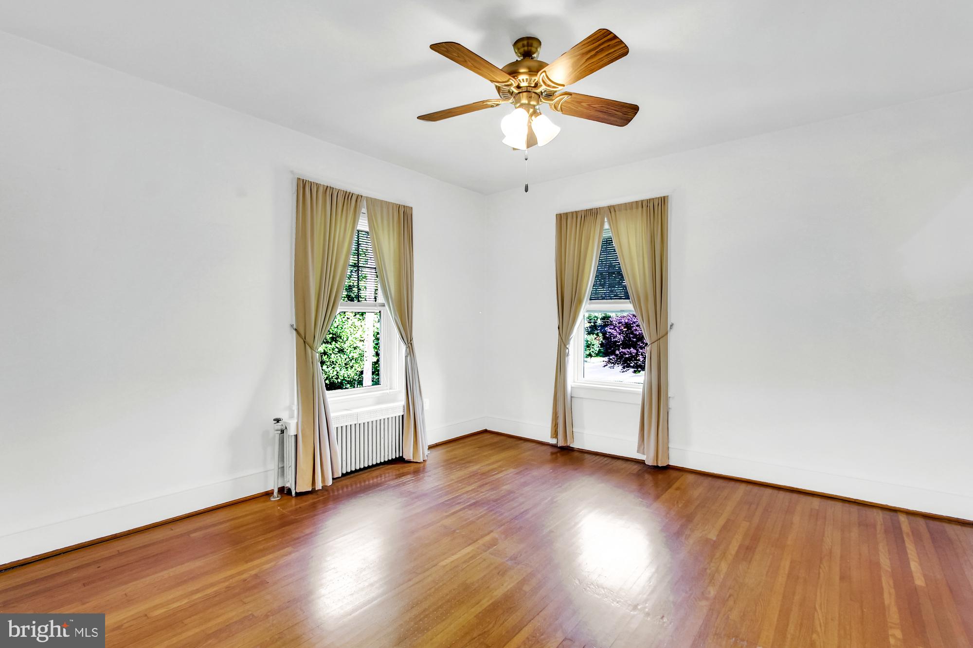 EAST YORK - Residential