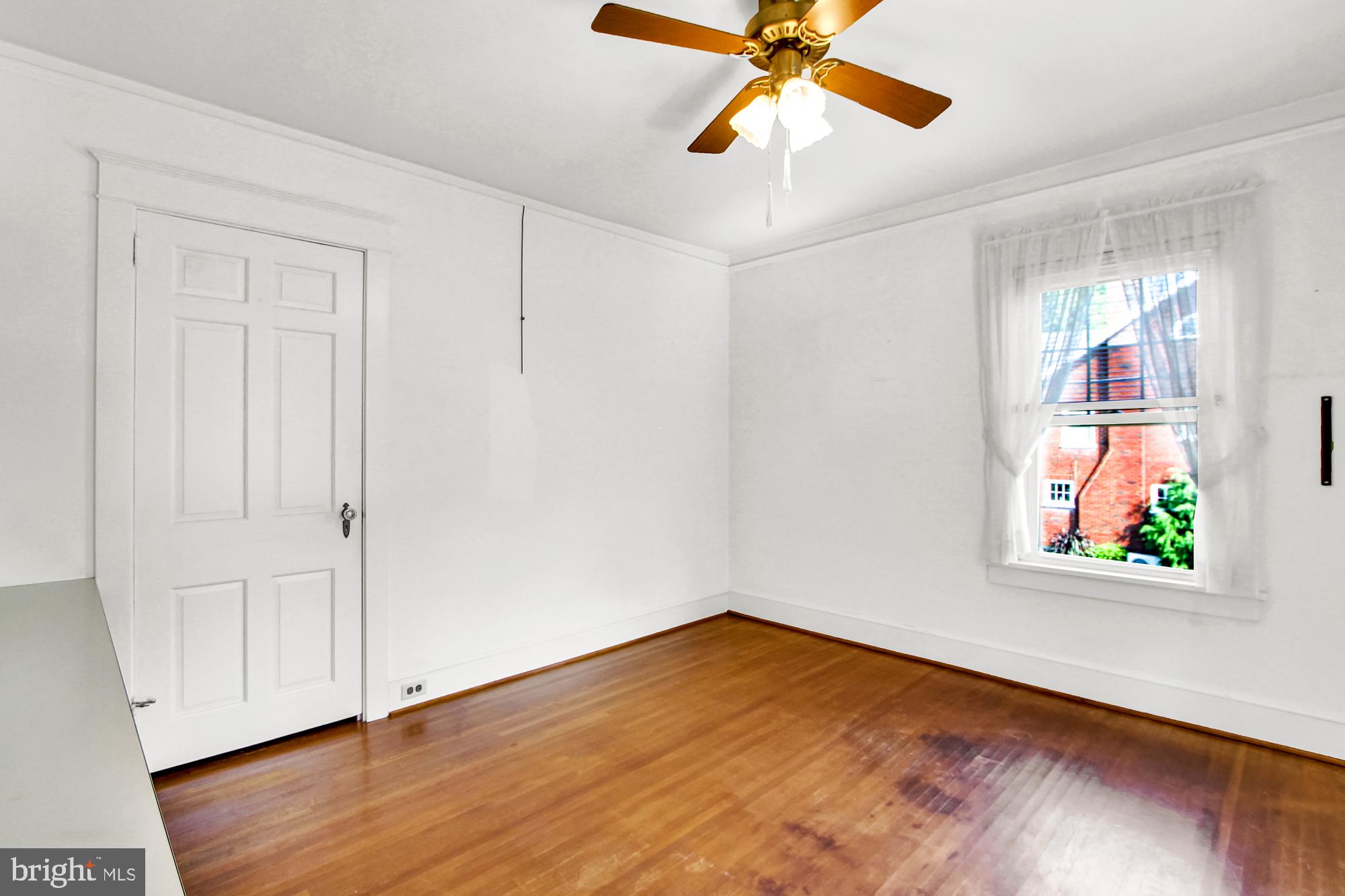 EAST YORK - Residential