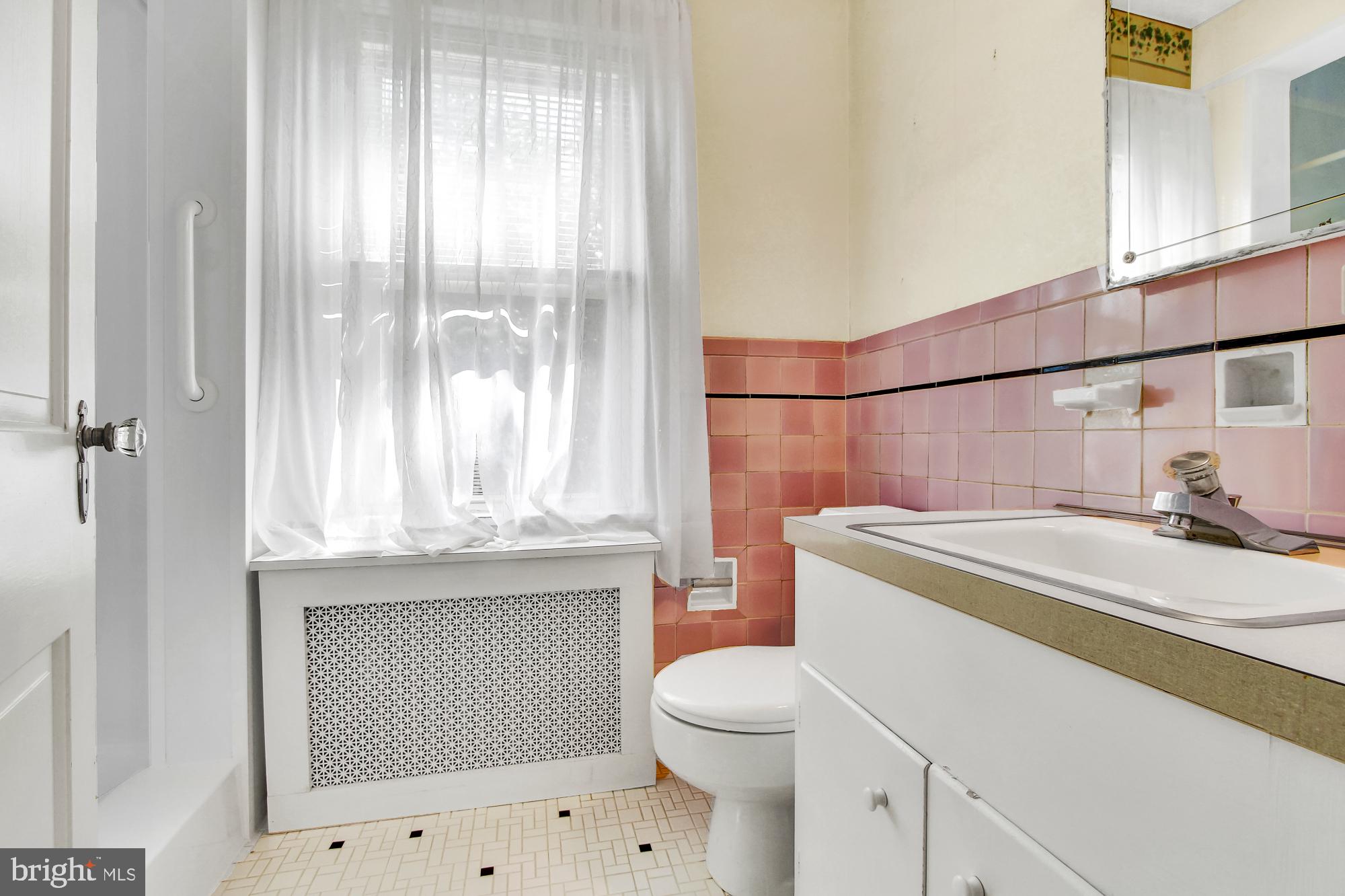 EAST YORK - Residential