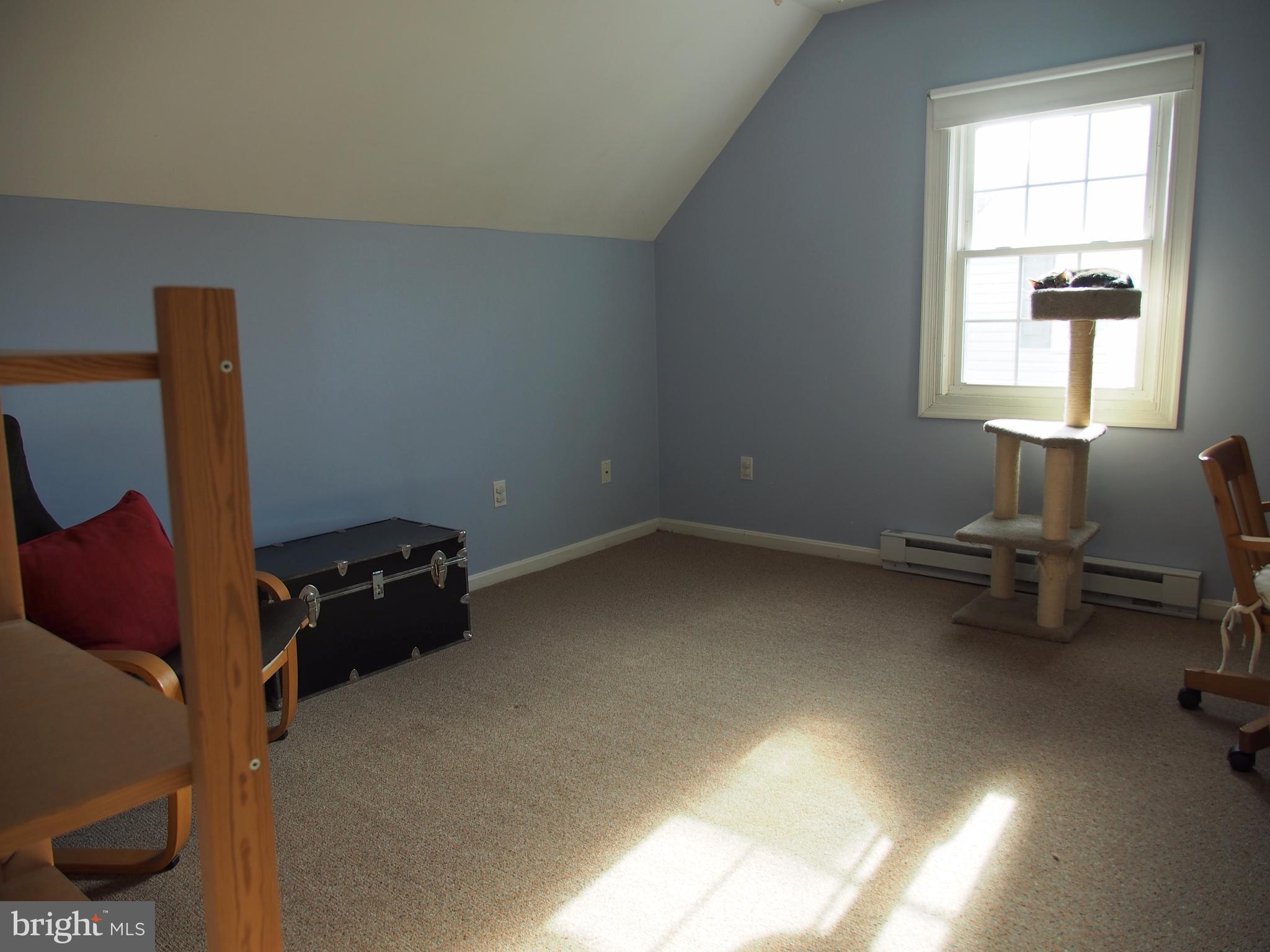 OAKLAND TERRACE - Residential