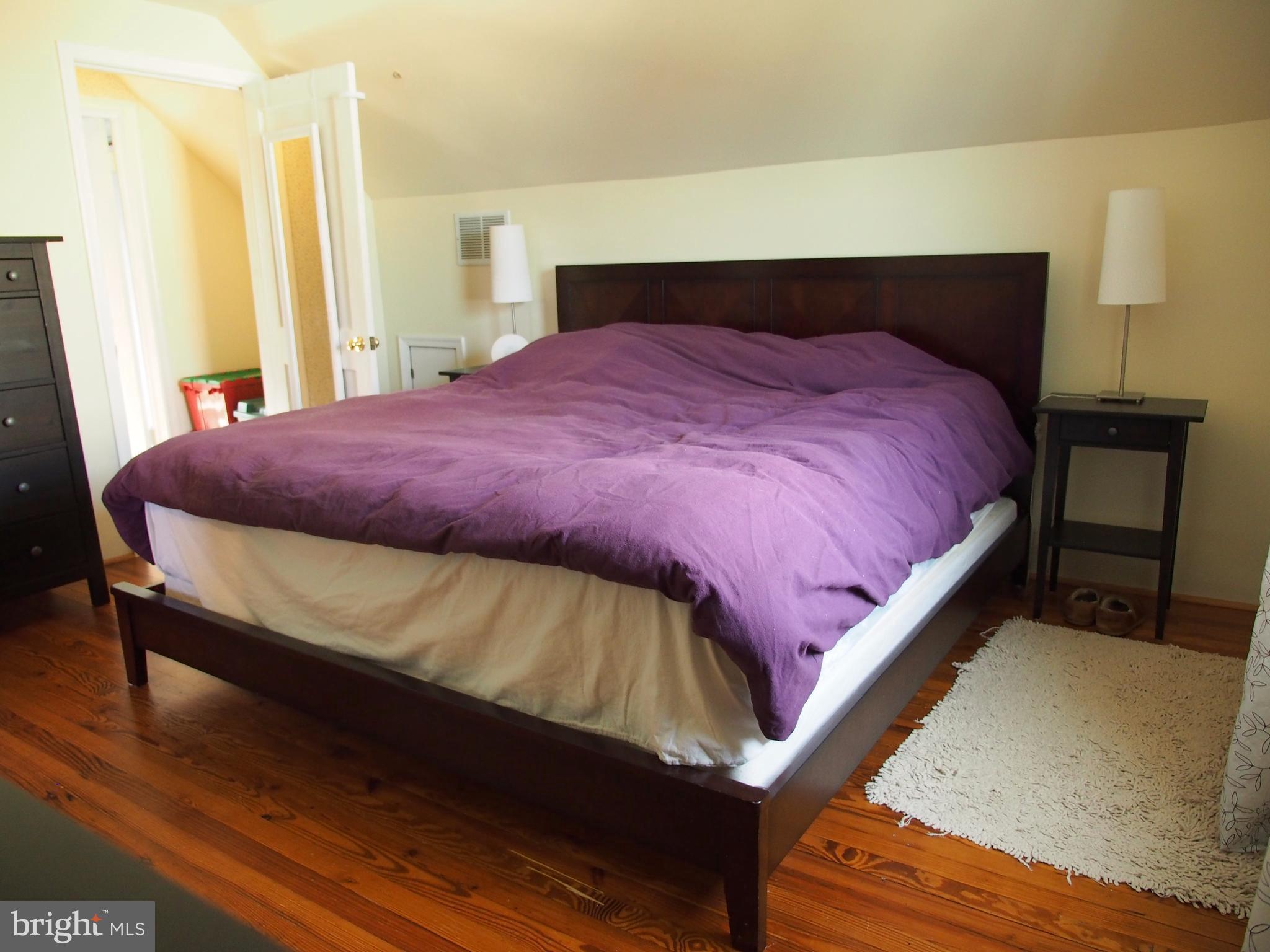 OAKLAND TERRACE - Residential