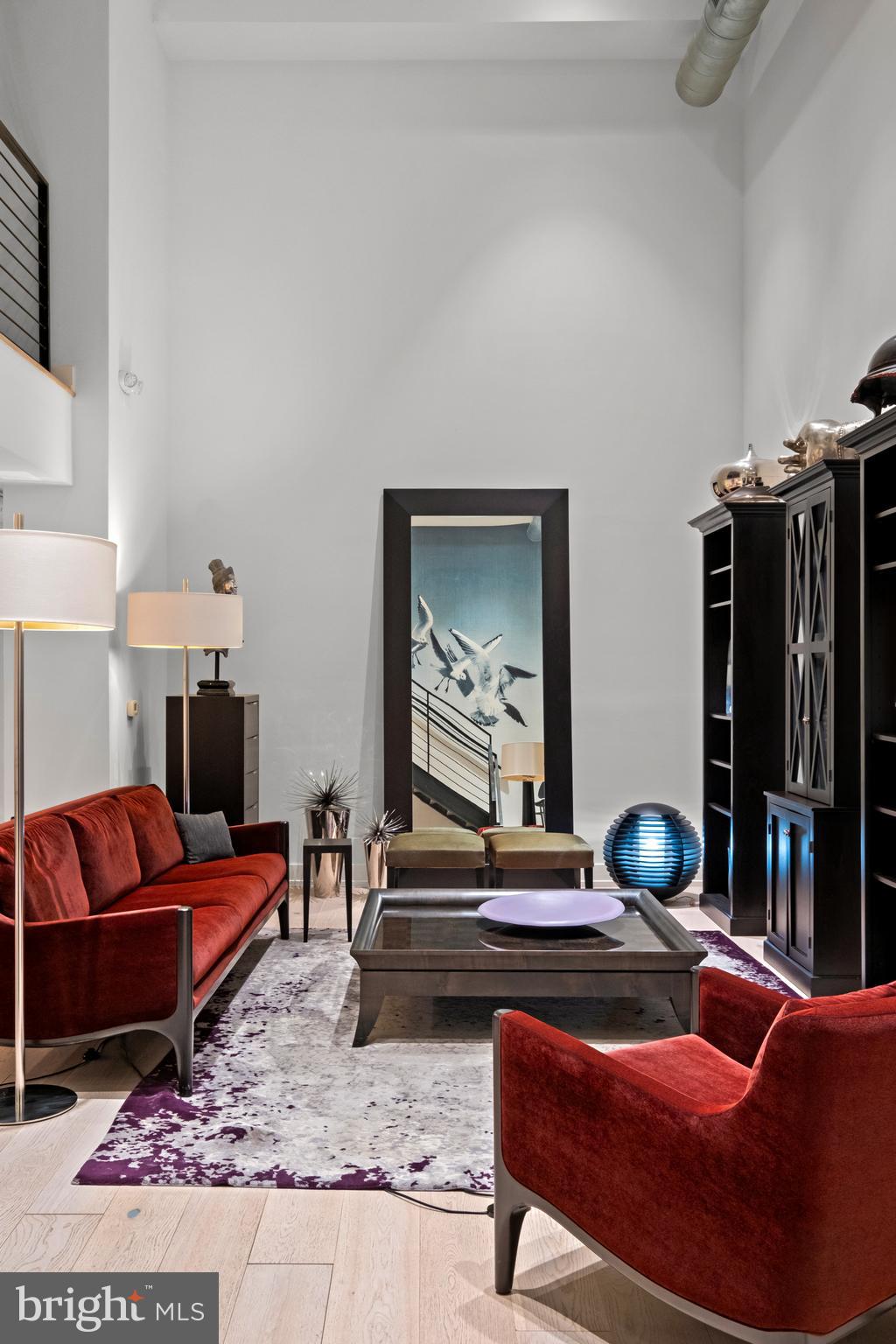 RITTENHOUSE SQUARE - Commercial Lease