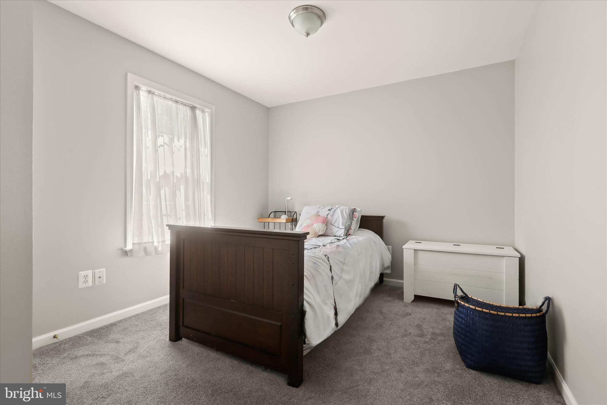 LAKE COVENTRY - Residential