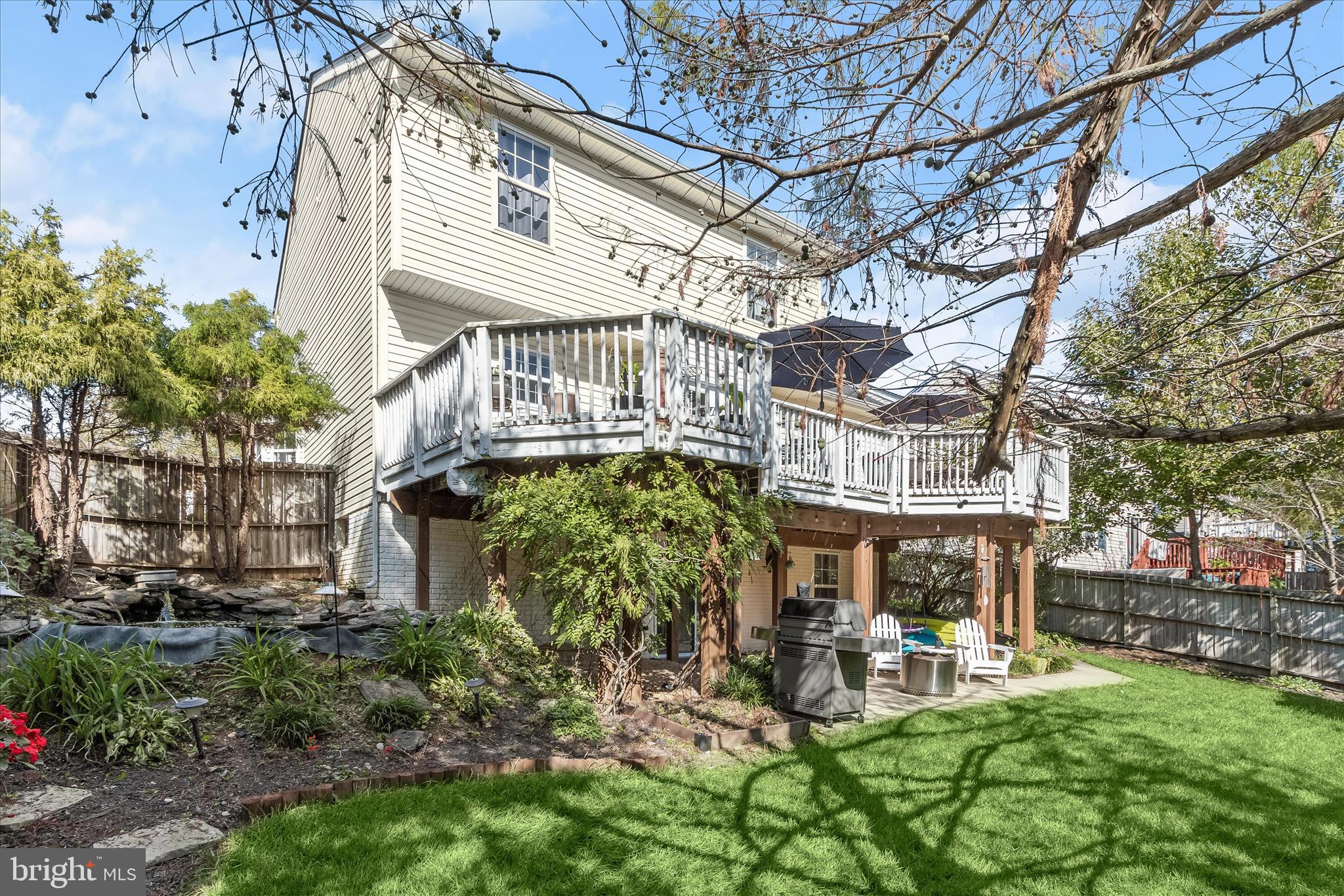 LAKE COVENTRY - Residential