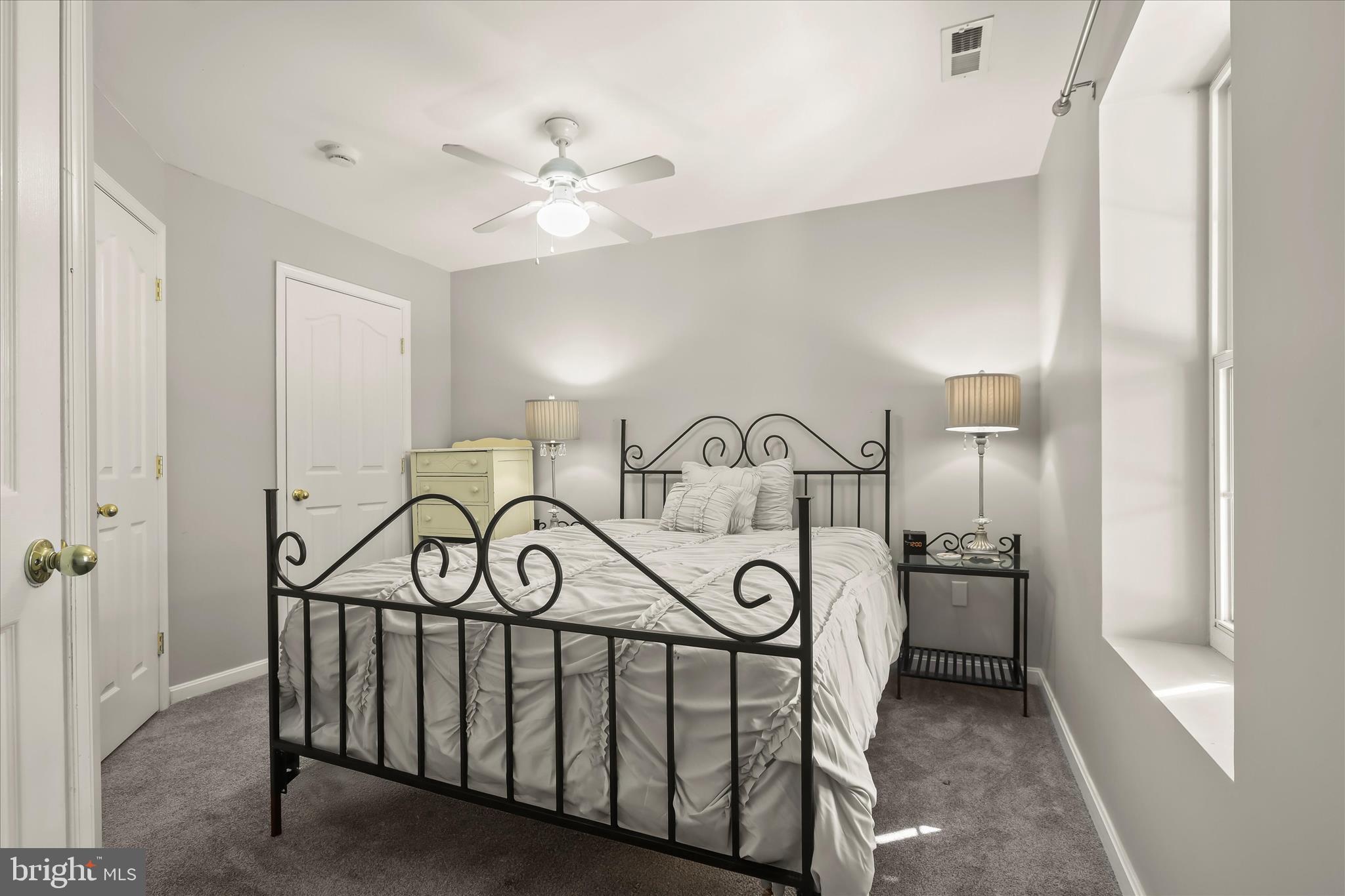 LAKE COVENTRY - Residential