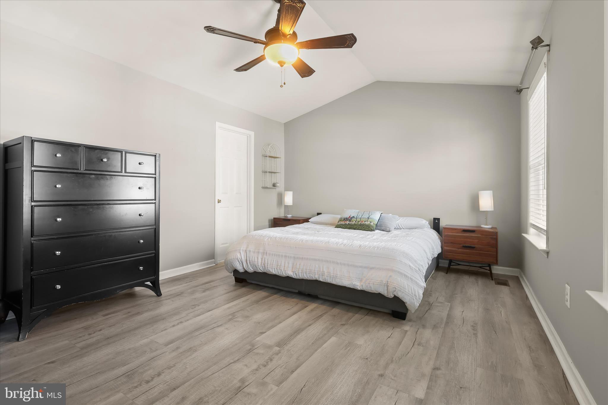 LAKE COVENTRY - Residential