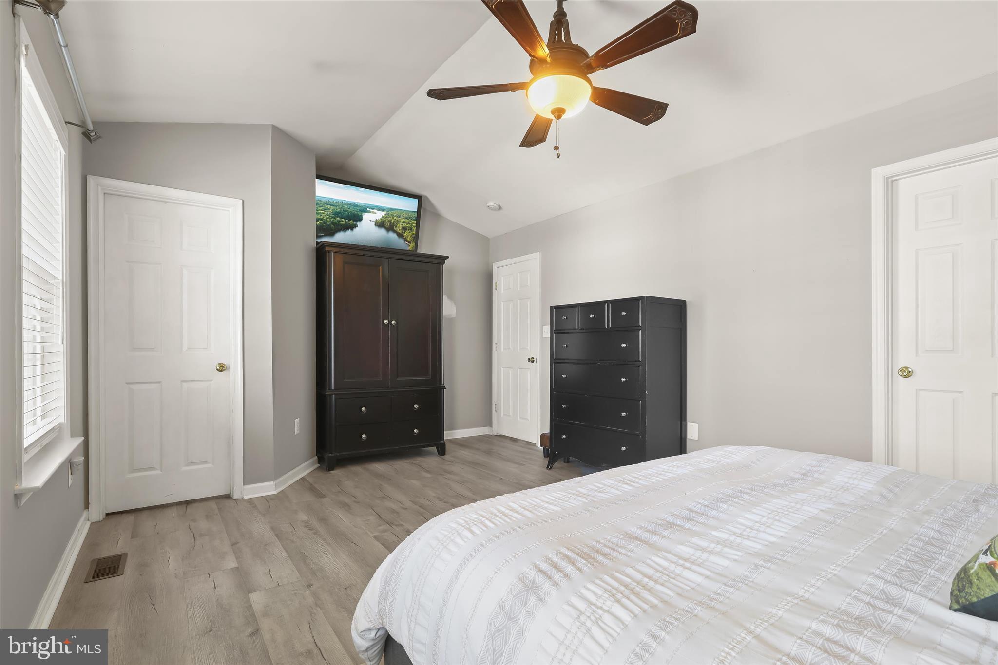 LAKE COVENTRY - Residential