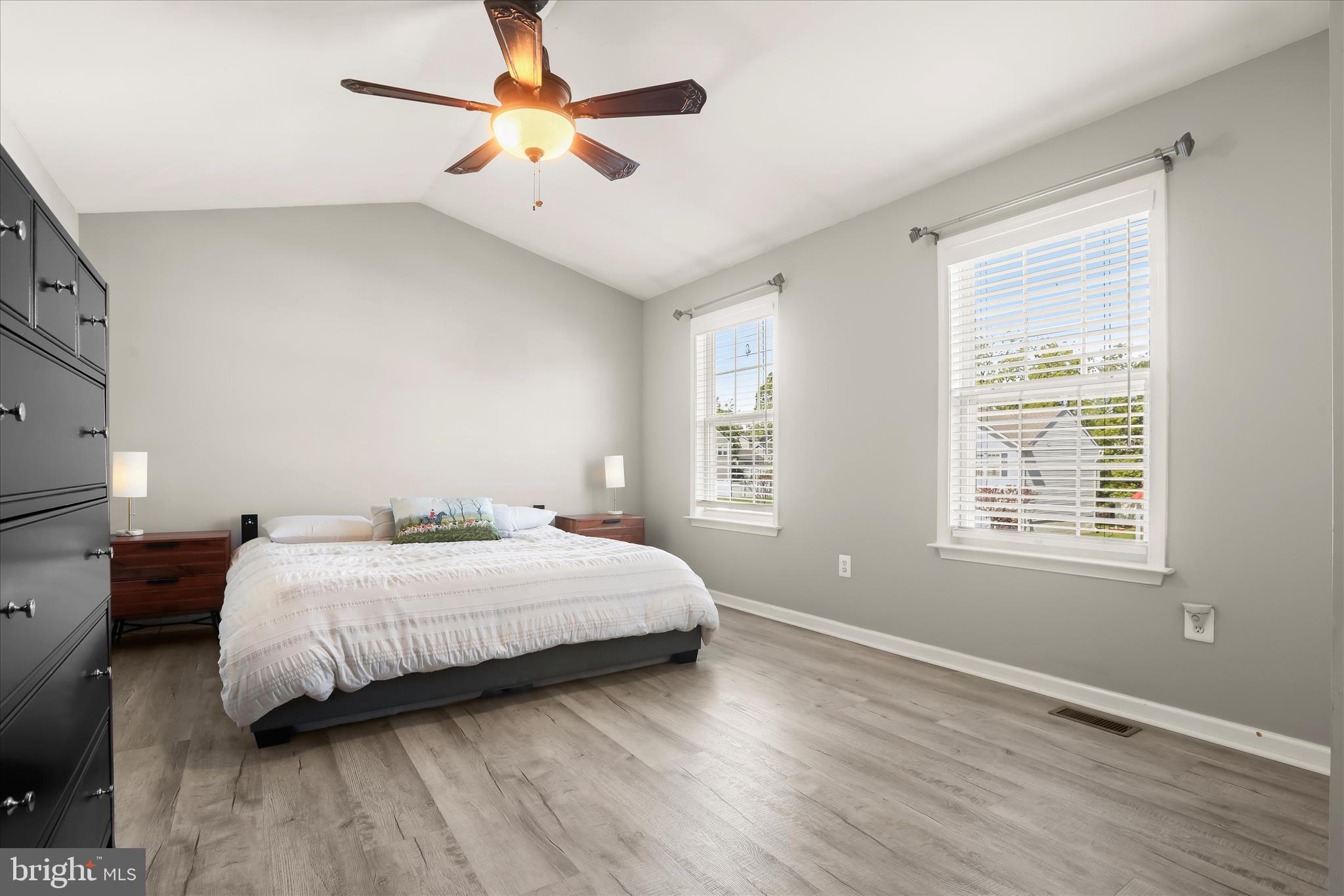 LAKE COVENTRY - Residential