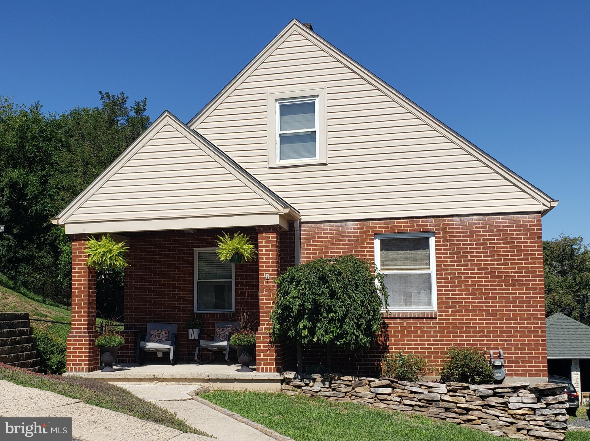 NORTH END - Residential