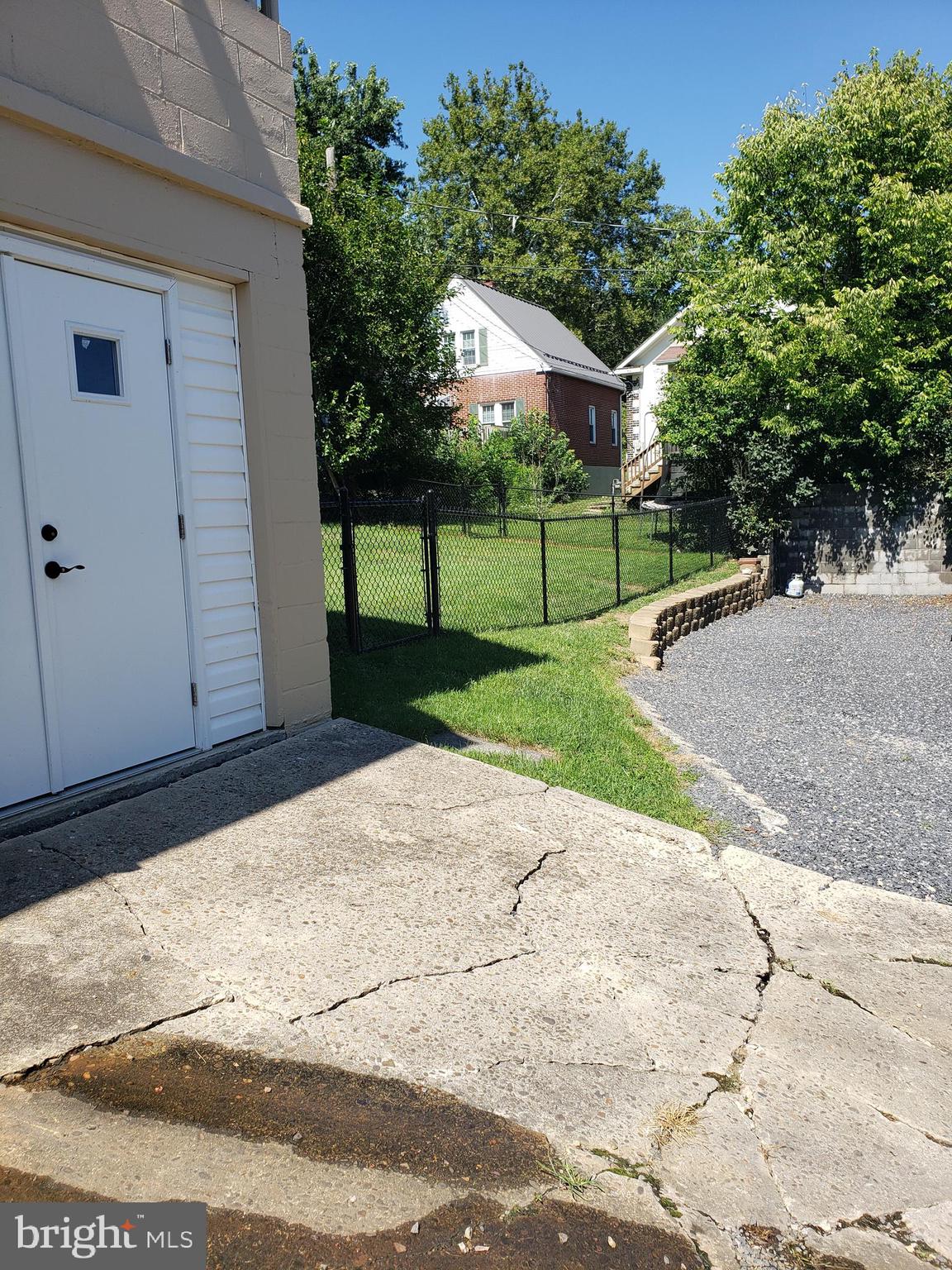 NORTH END - Residential