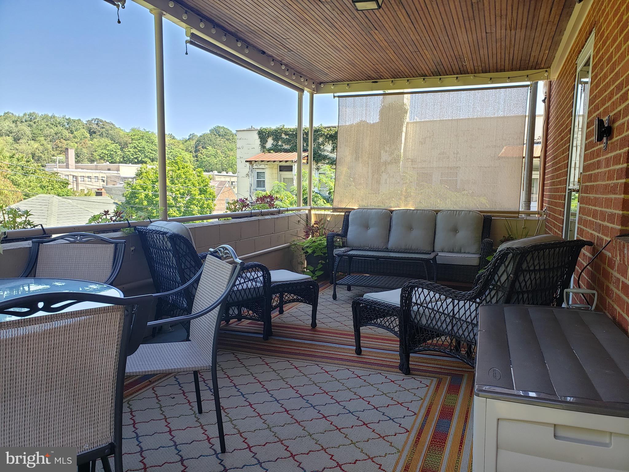 NORTH END - Residential