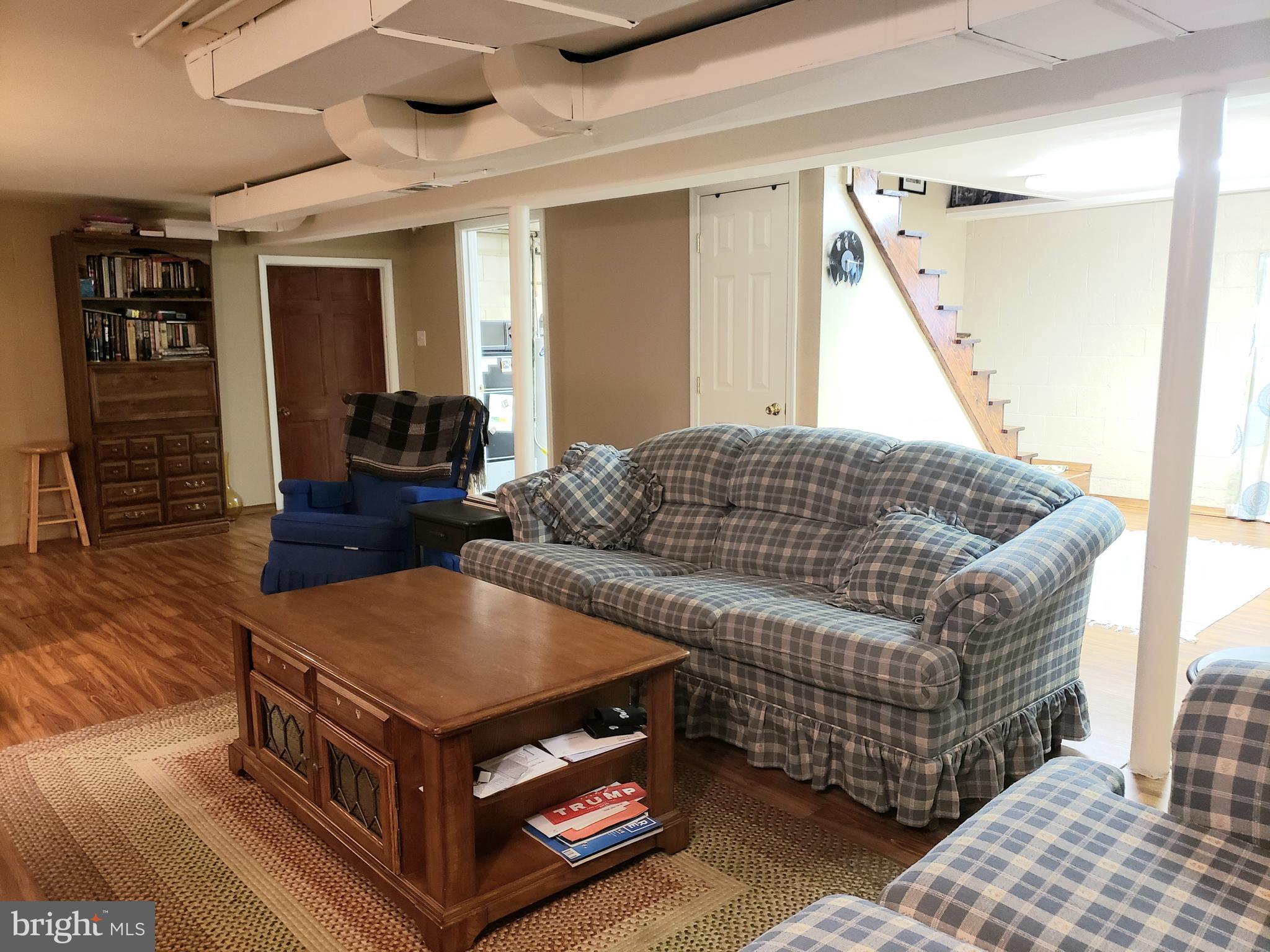 NORTH END - Residential