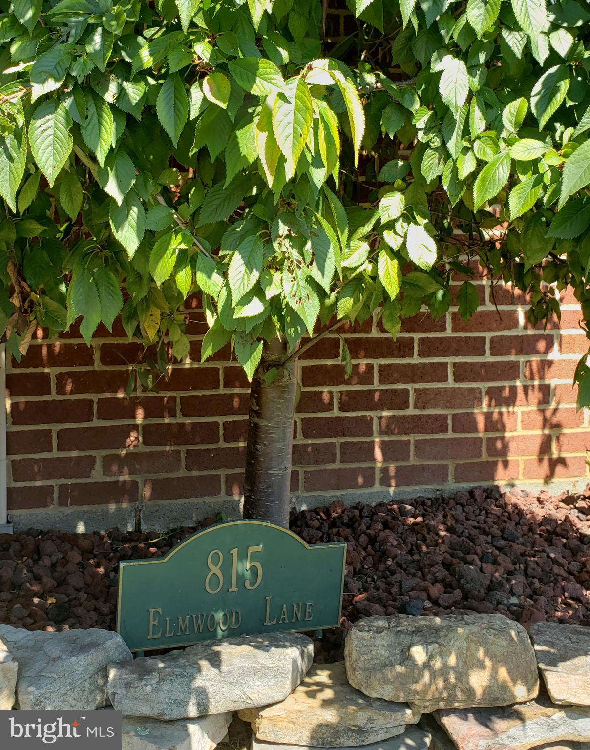 NORTH END - Residential