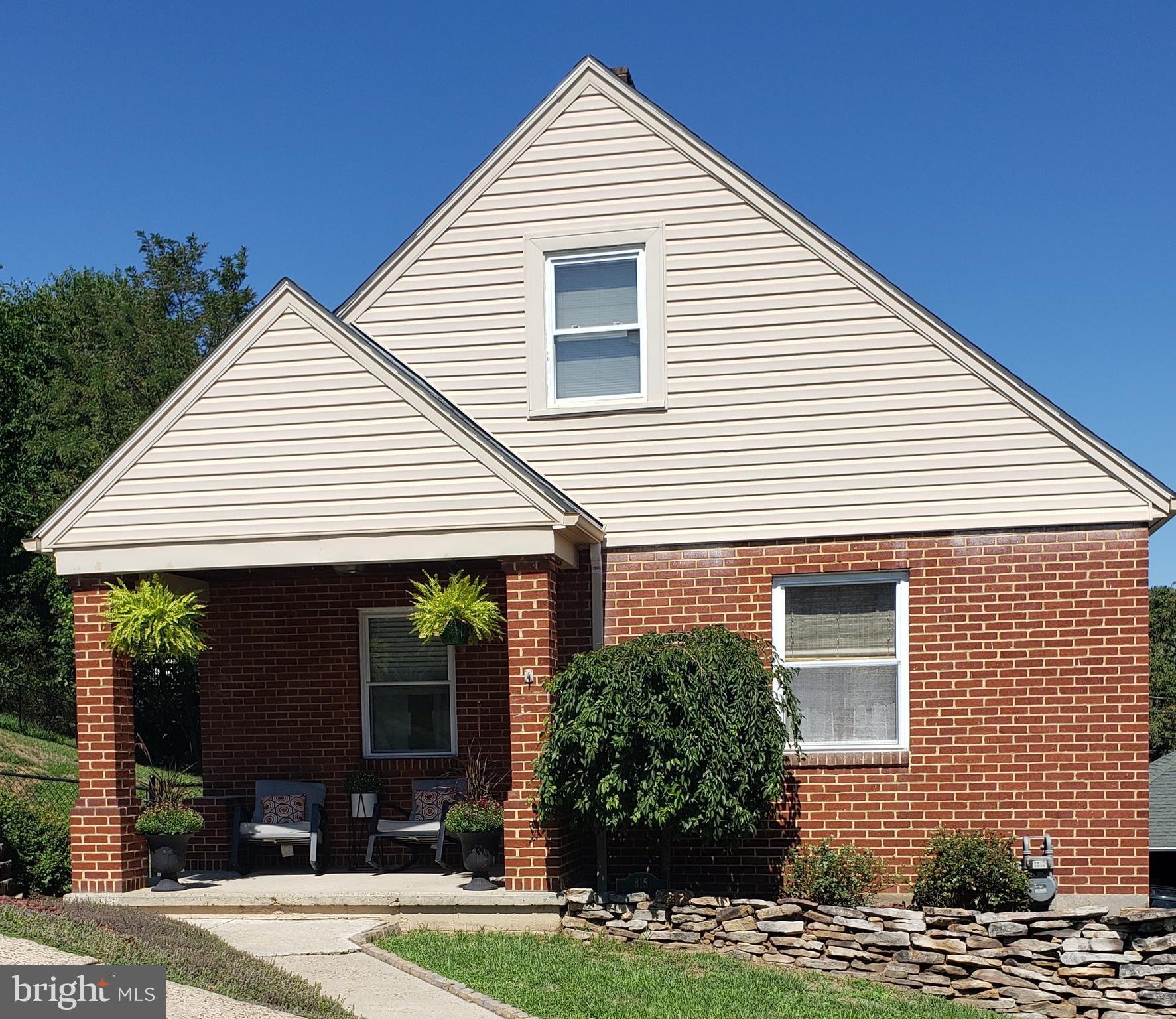 NORTH END - Residential