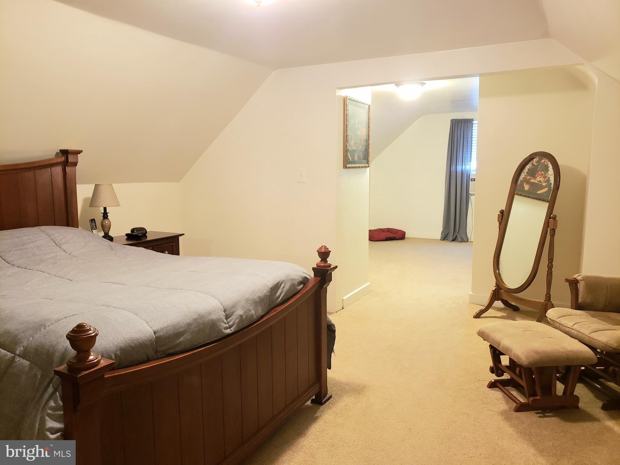 NORTH END - Residential