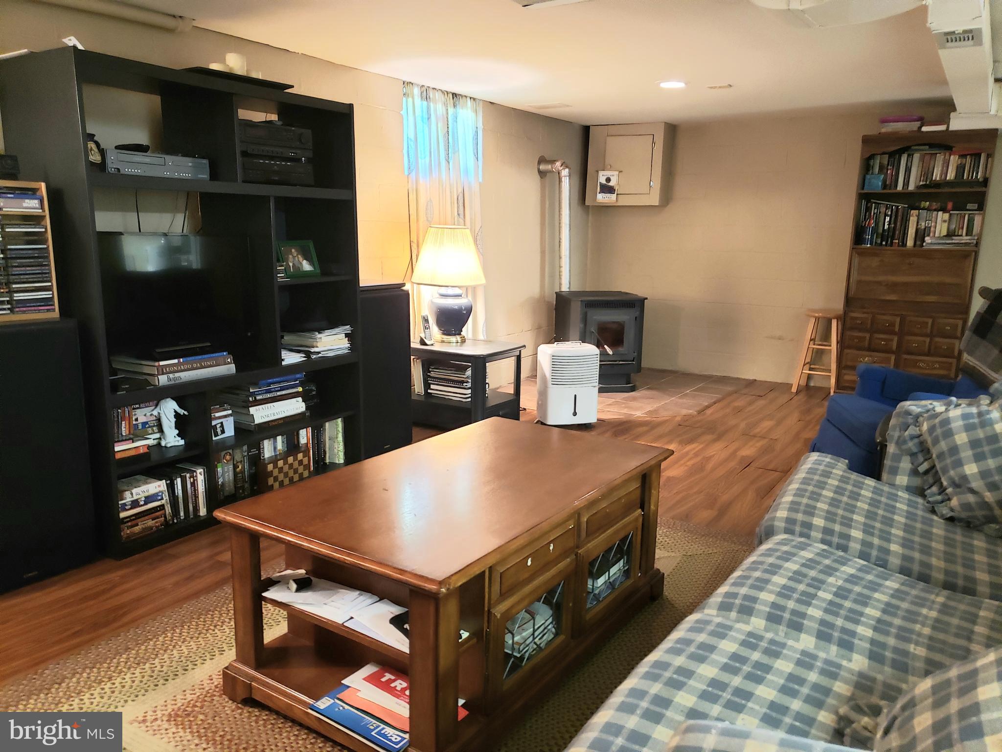 NORTH END - Residential