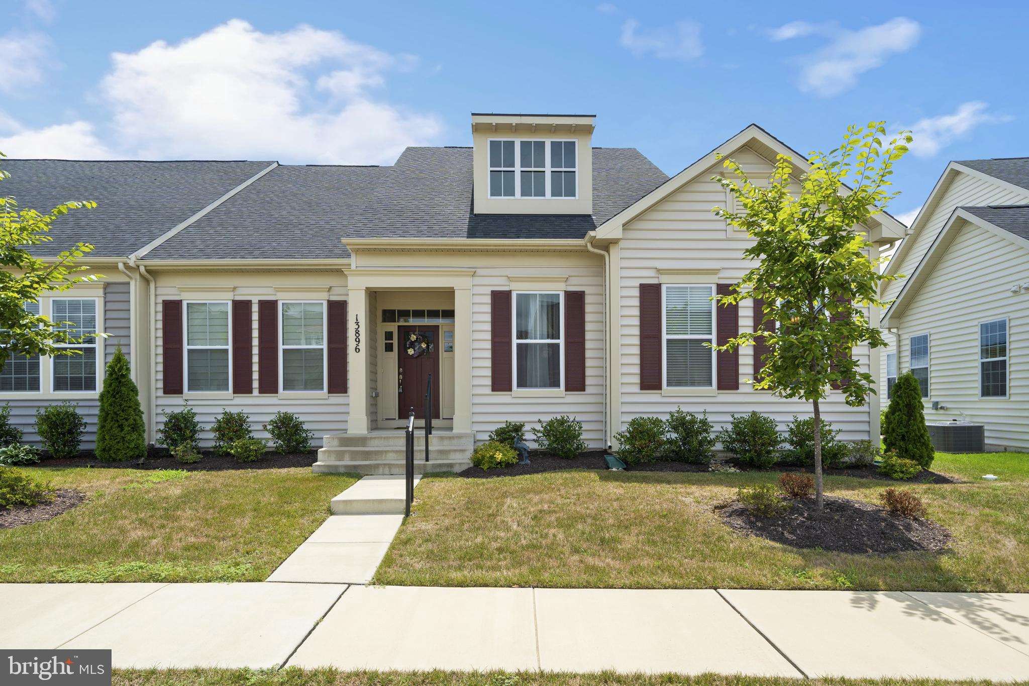 THE HARBOURS AT SOLOMONS ISLAND - Residential