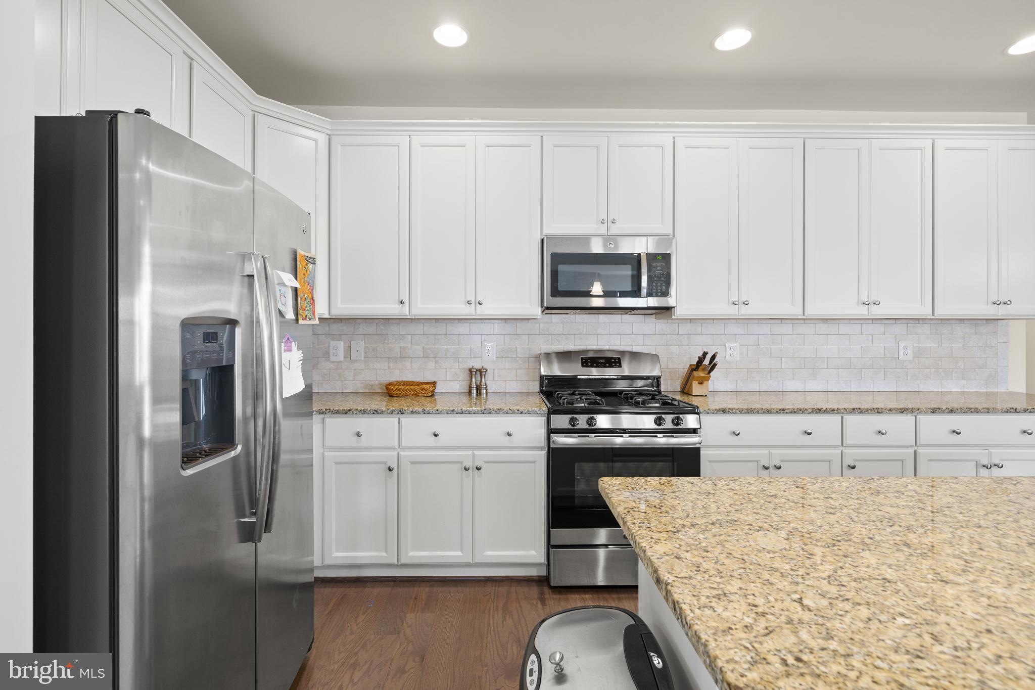 THE HARBOURS AT SOLOMONS ISLAND - Residential