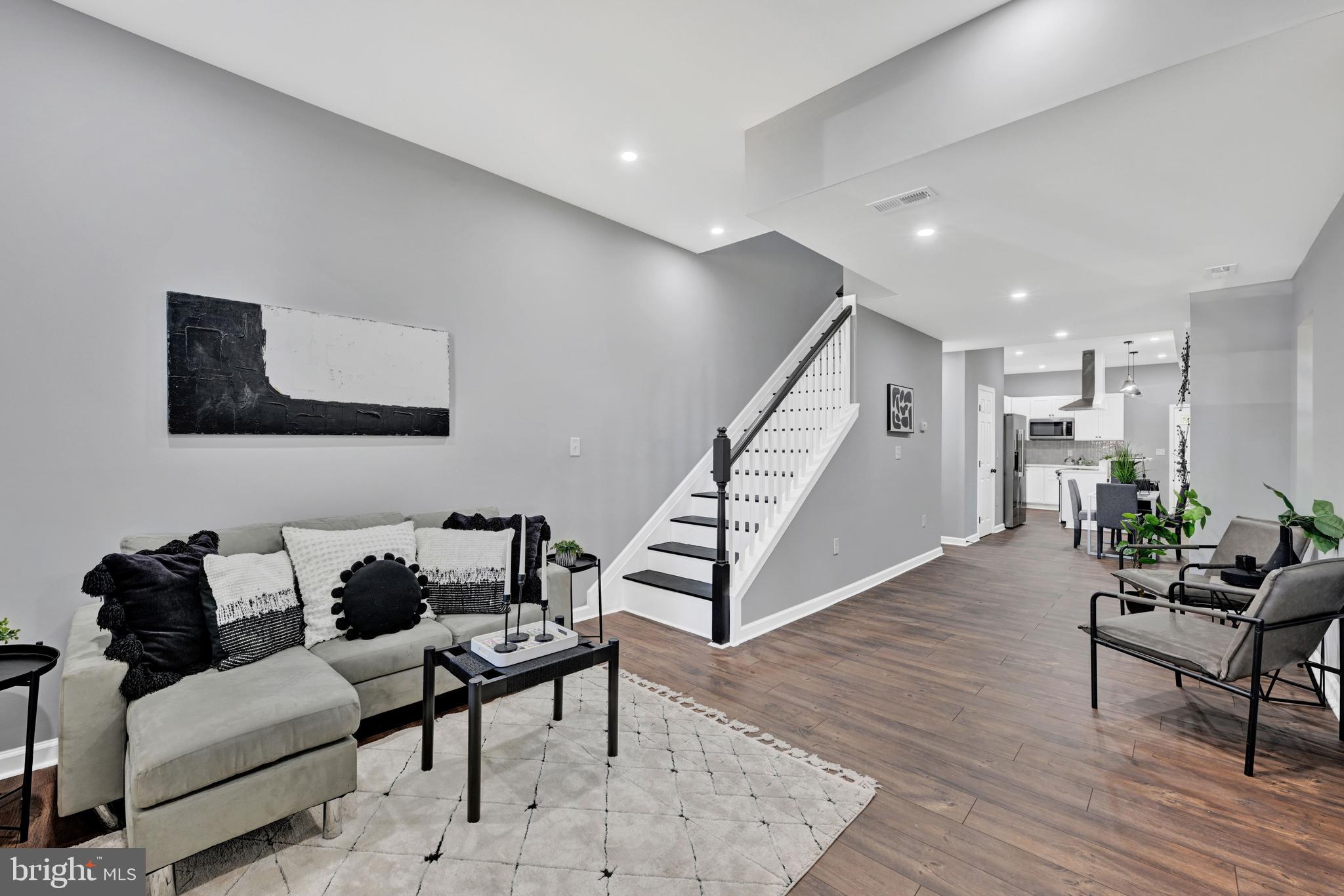 PIMLICO - Residential