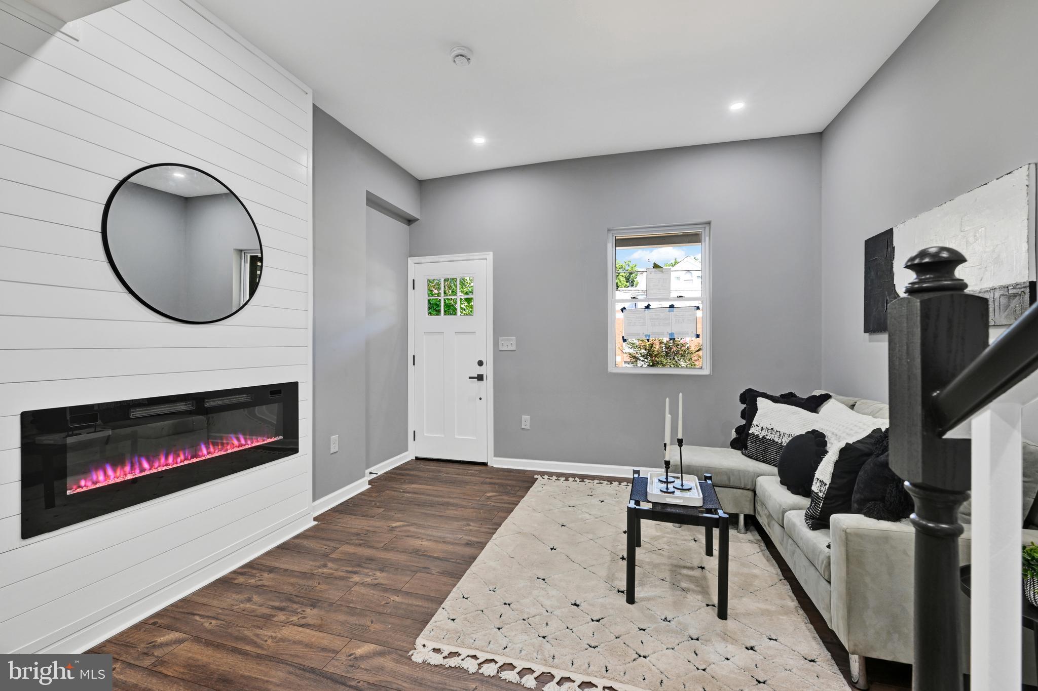 PIMLICO - Residential