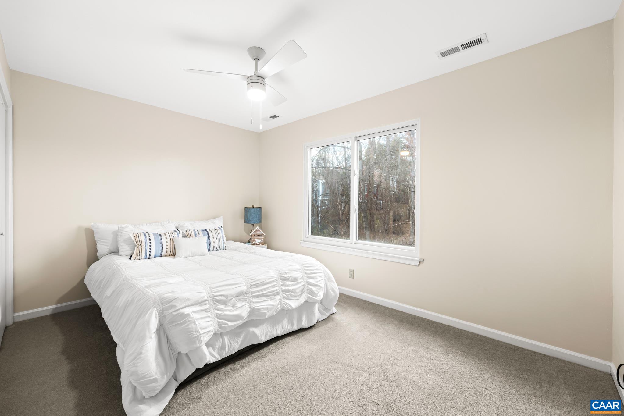 STONEHENGE - Residential