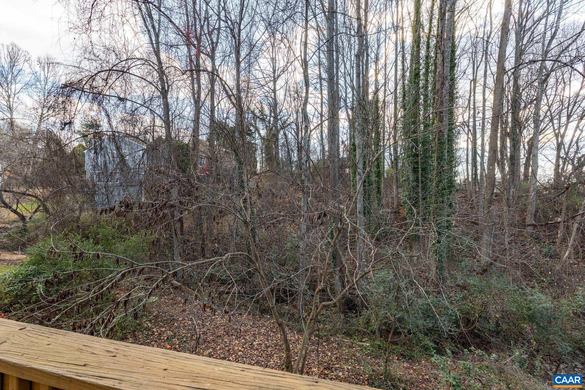 STONEHENGE - Residential