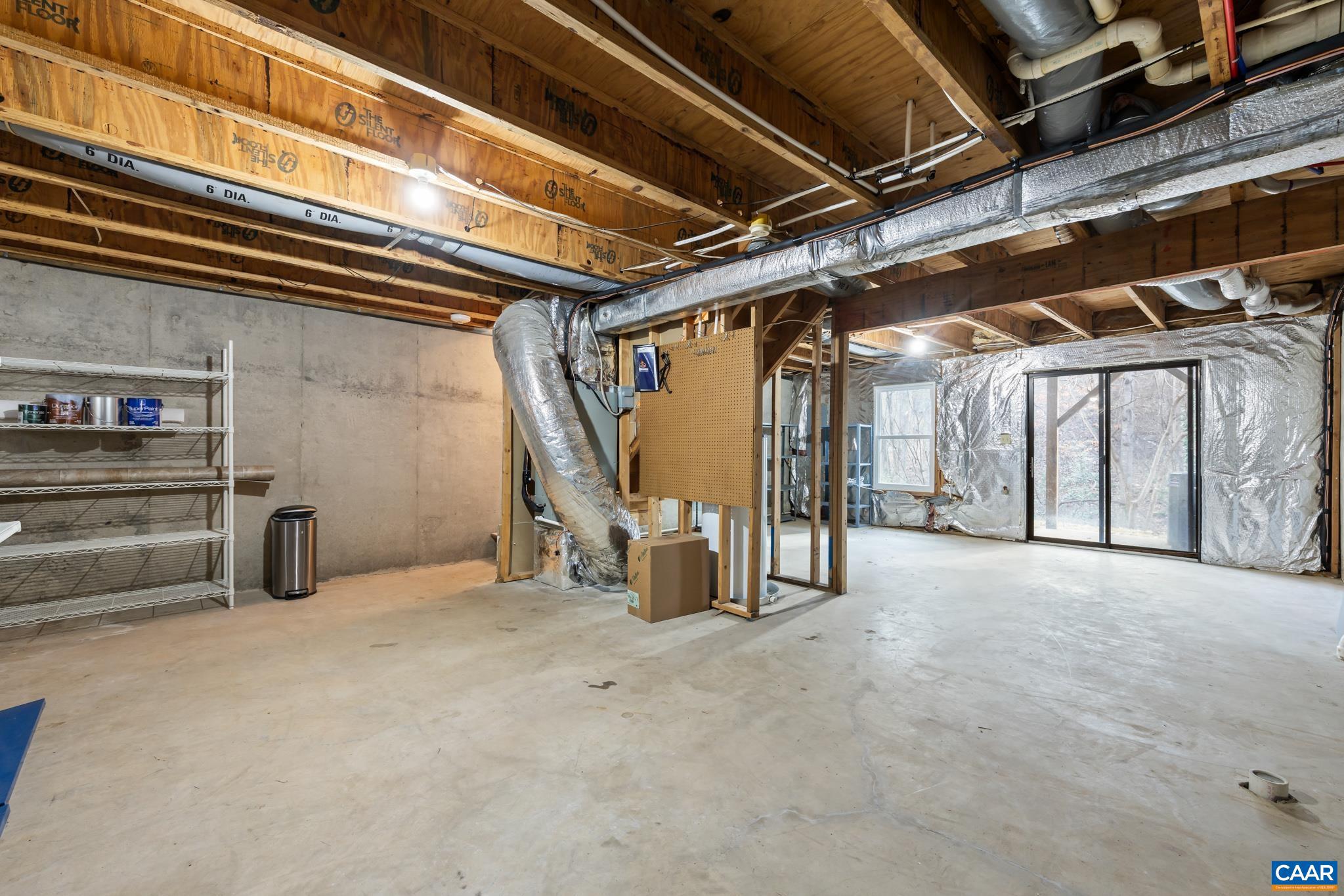 STONEHENGE - Residential