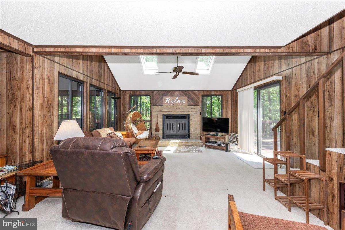 THE WOODS - Residential