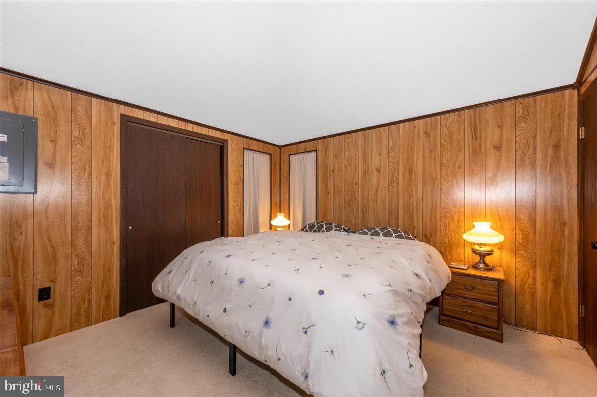 THE WOODS - Residential