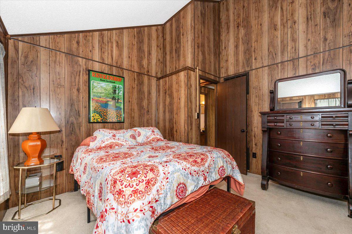 THE WOODS - Residential