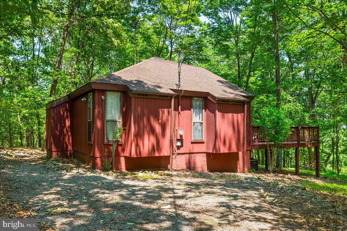 THE WOODS - Residential