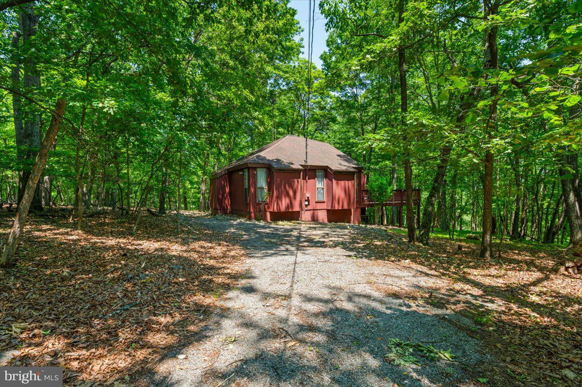 THE WOODS - Residential