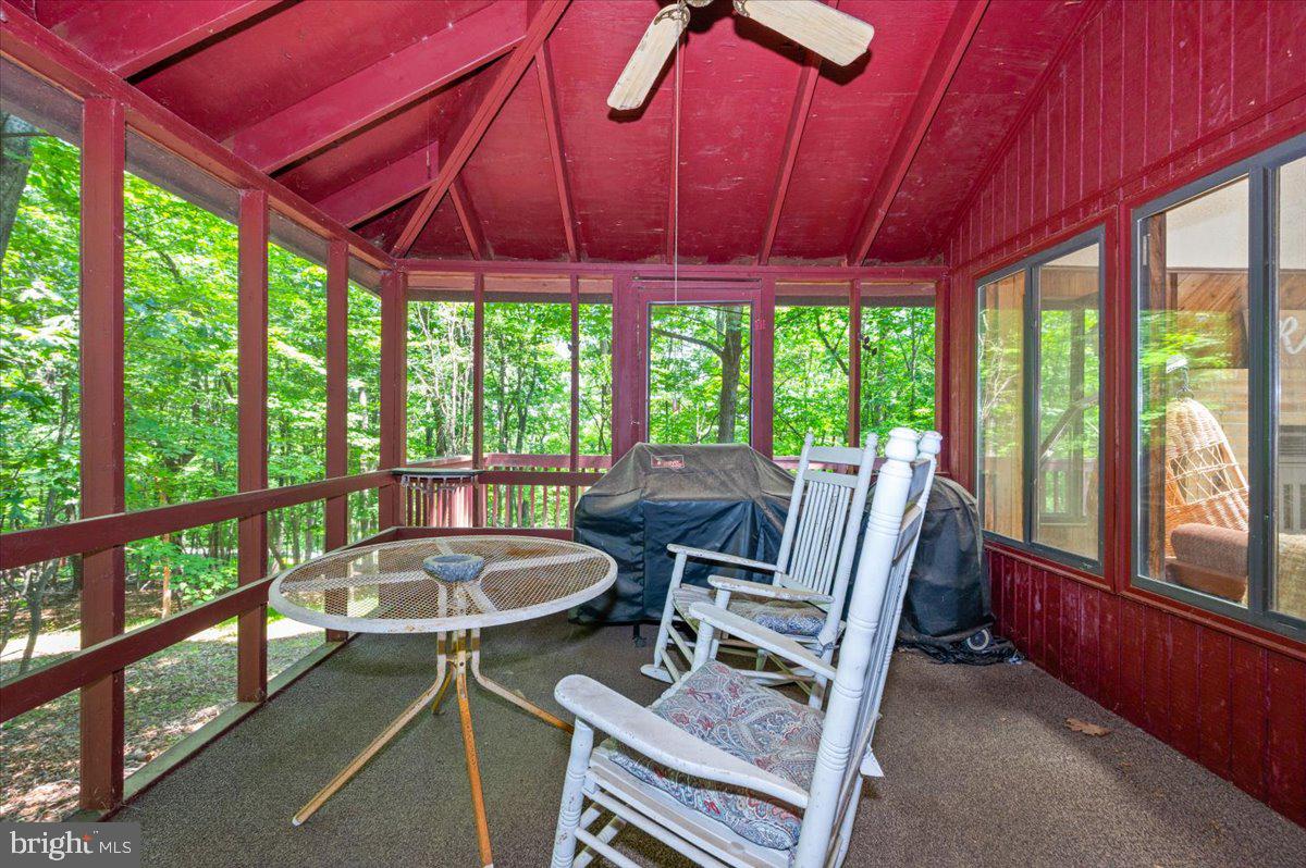 THE WOODS - Residential