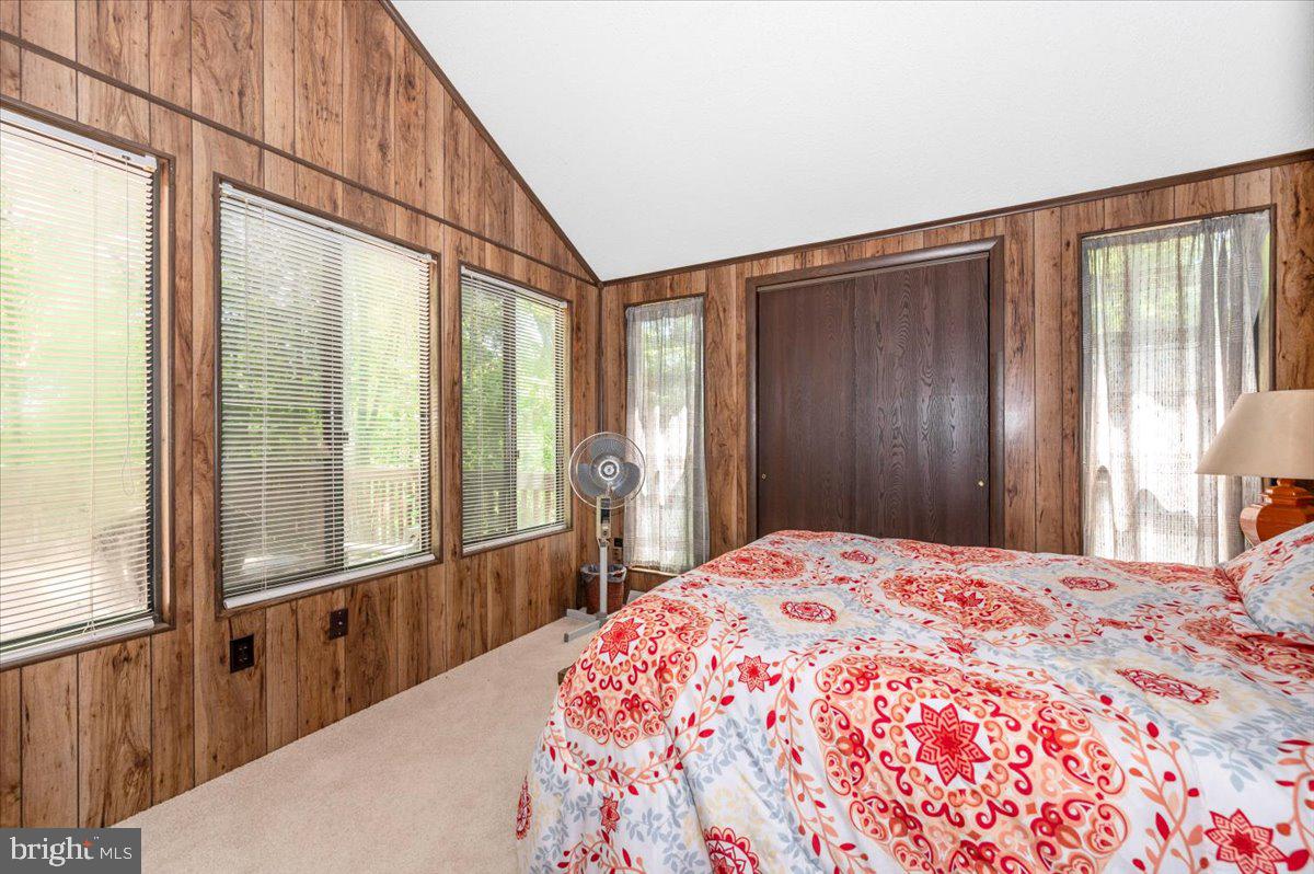 THE WOODS - Residential