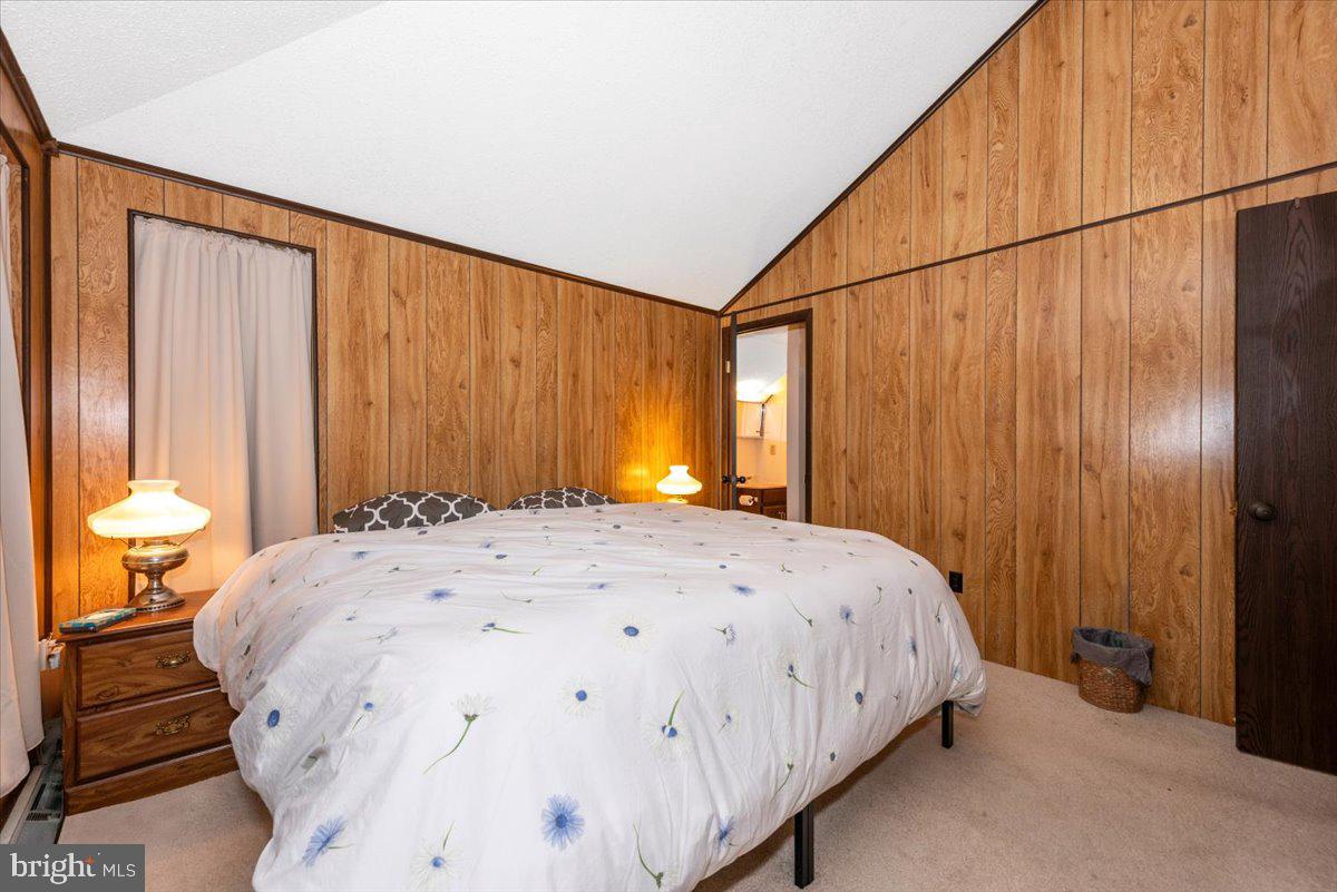 THE WOODS - Residential