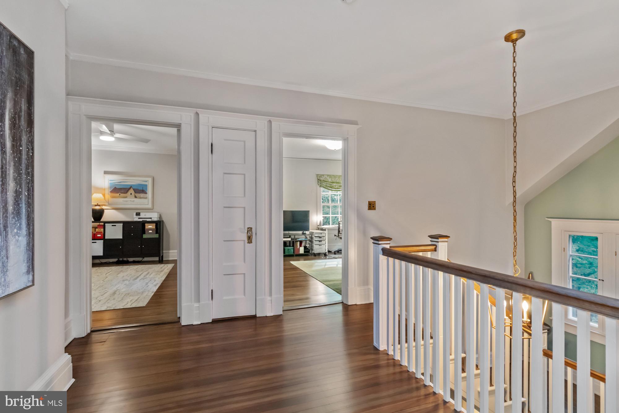 ROLAND PARK - Residential