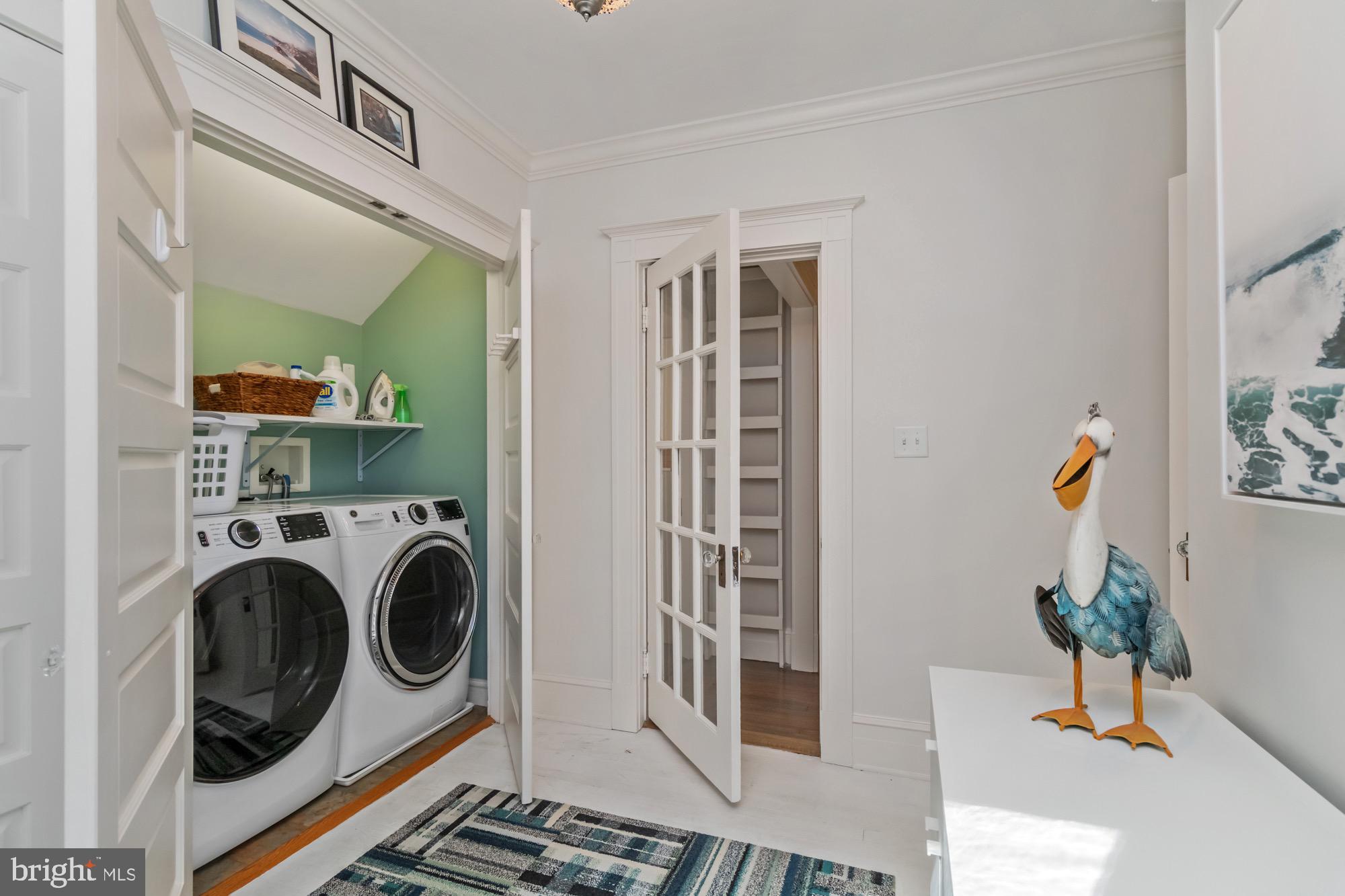 ROLAND PARK - Residential