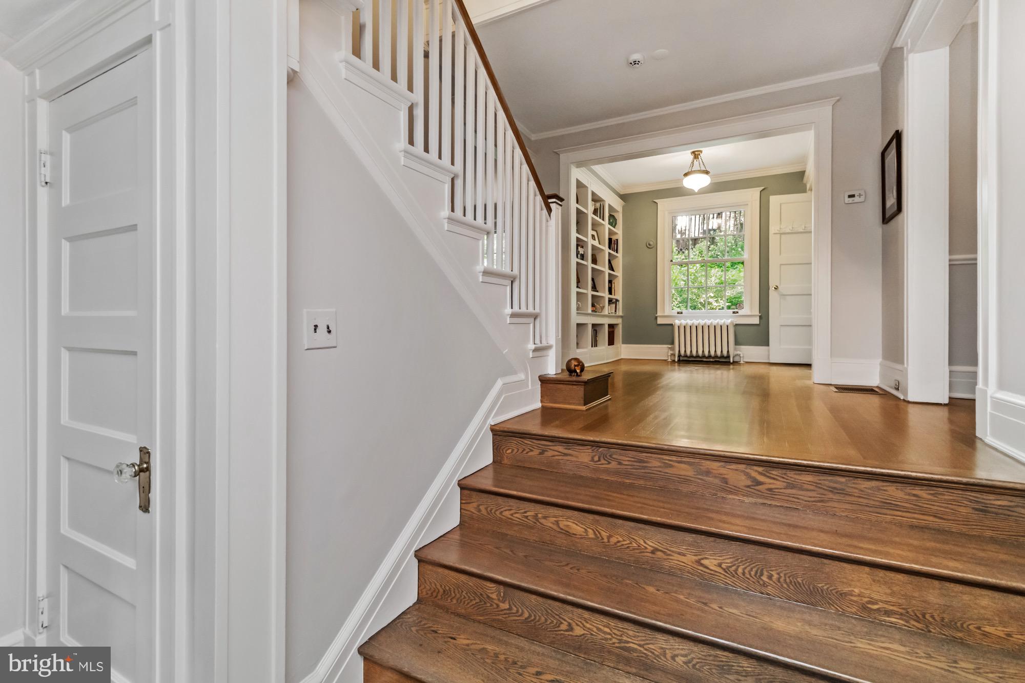 ROLAND PARK - Residential