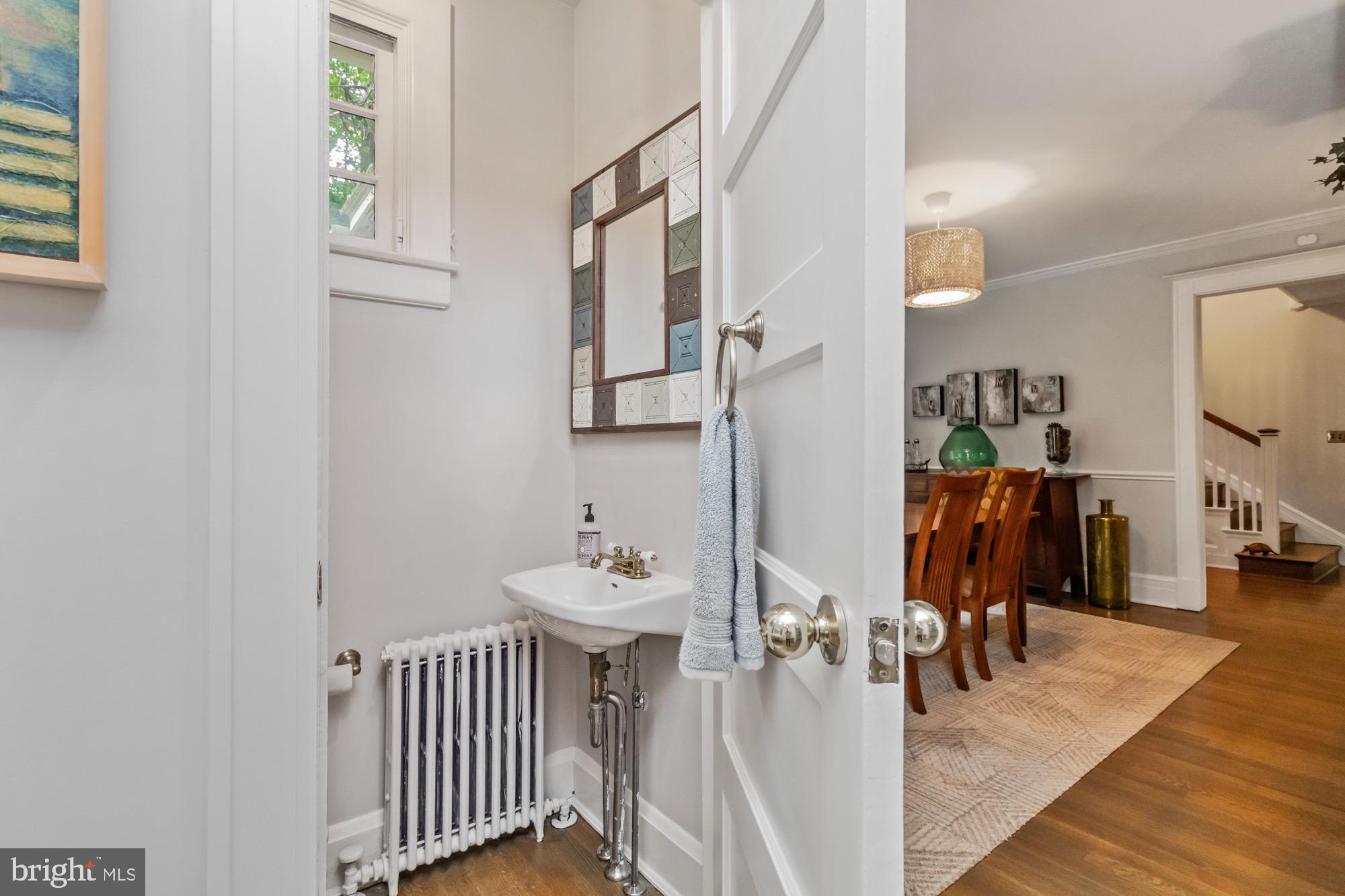 ROLAND PARK - Residential