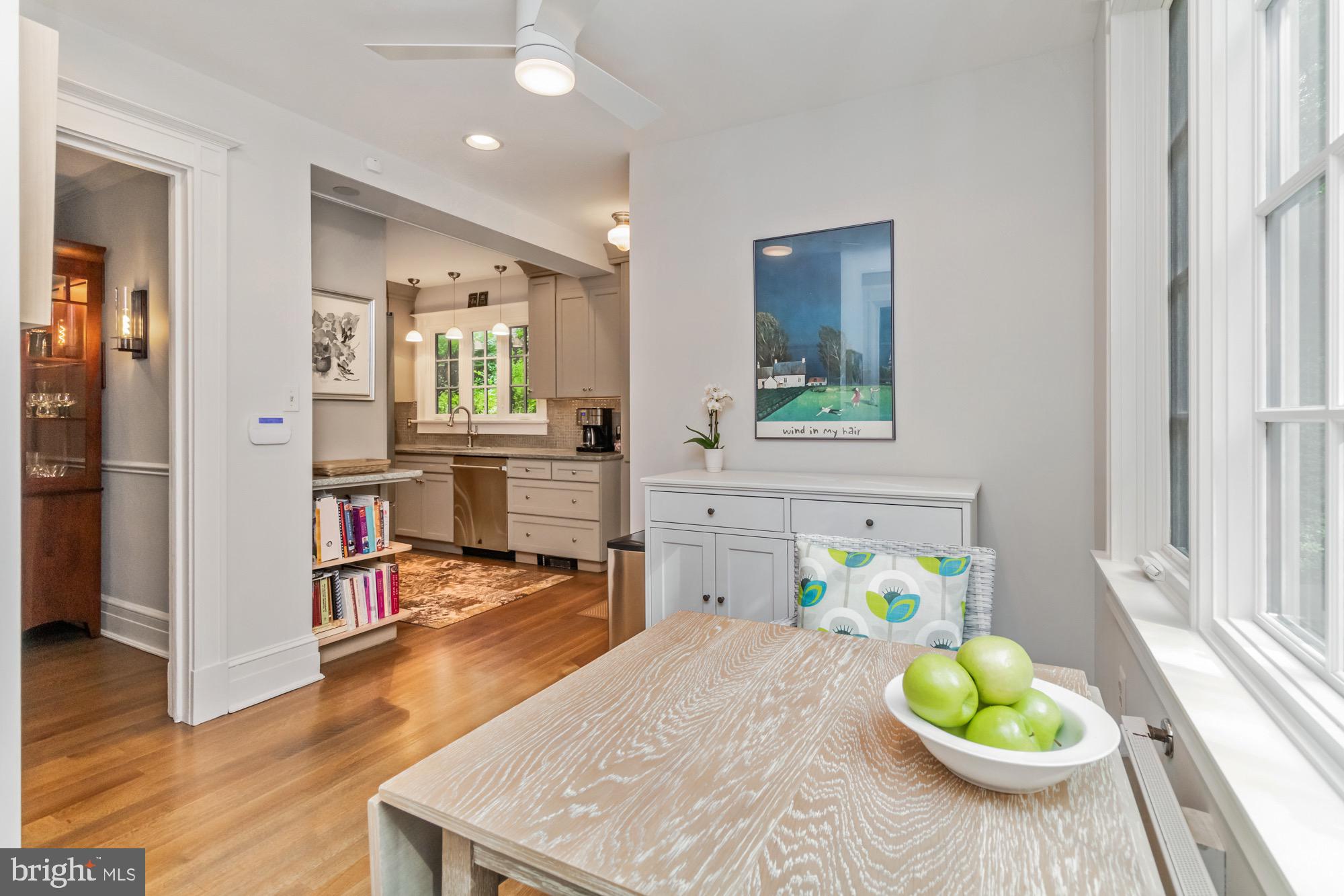 ROLAND PARK - Residential