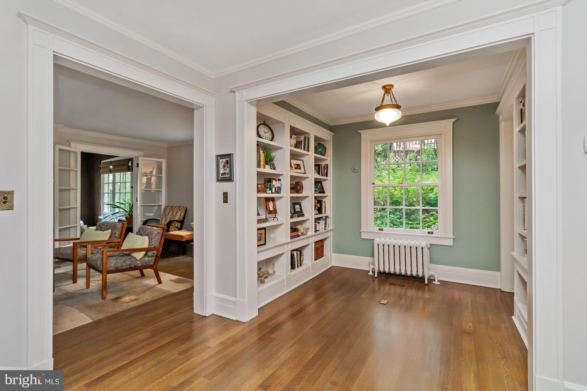 ROLAND PARK - Residential