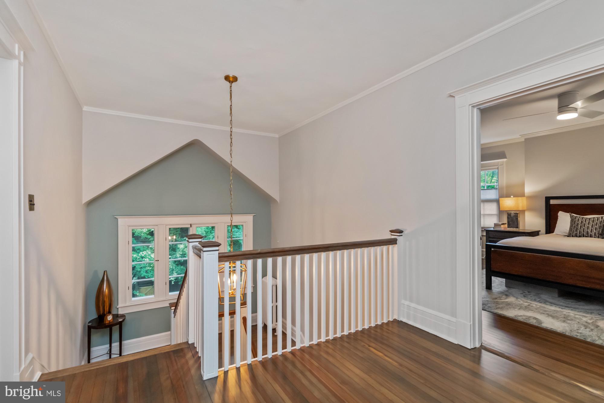 ROLAND PARK - Residential