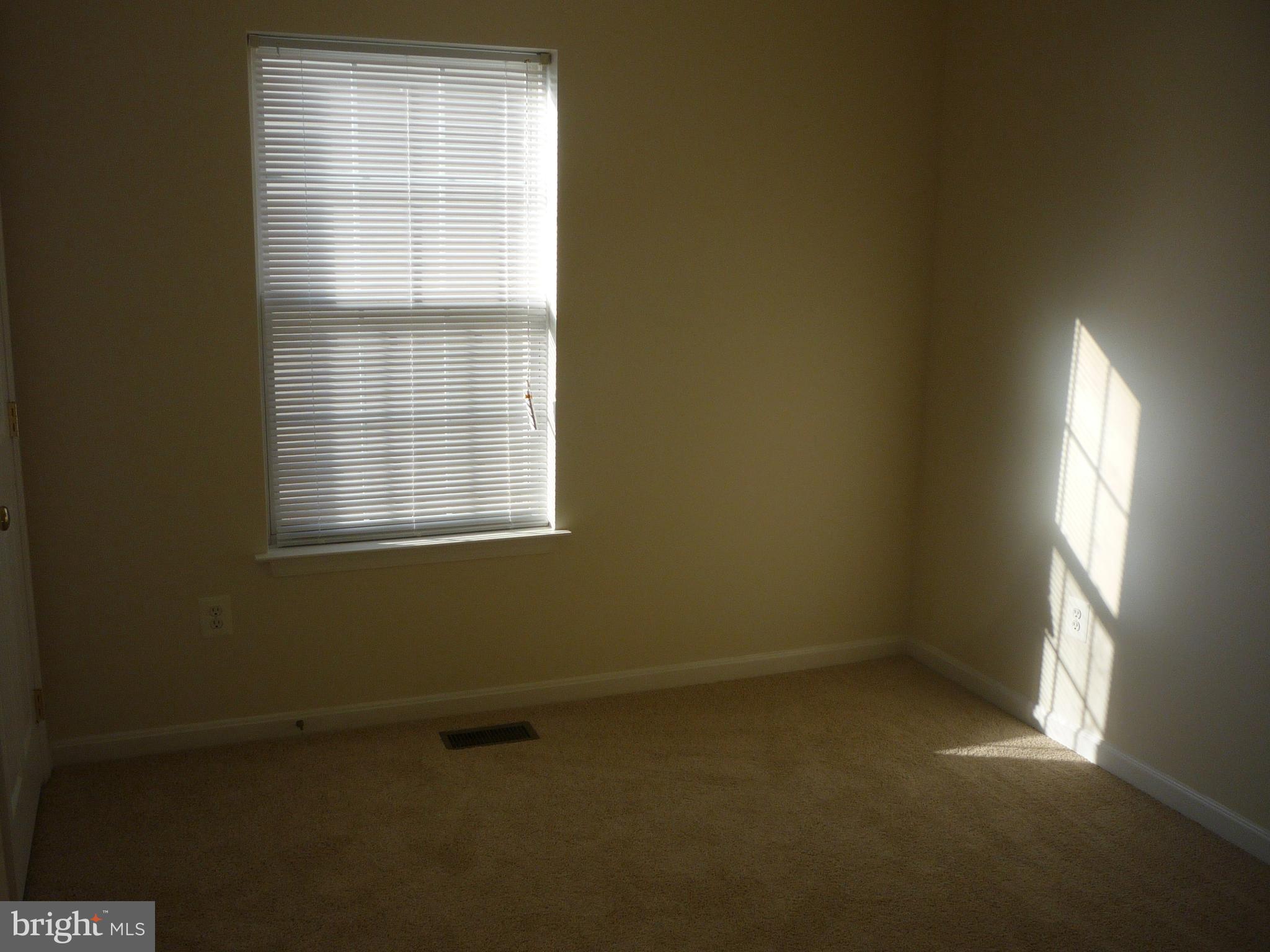 HERITAGE CROSSING - Residential