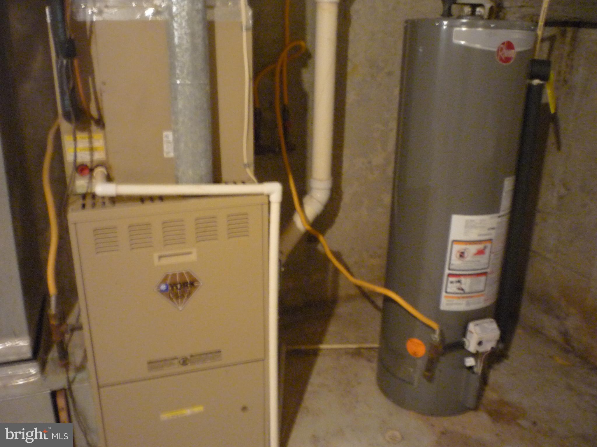 HERITAGE CROSSING - Residential