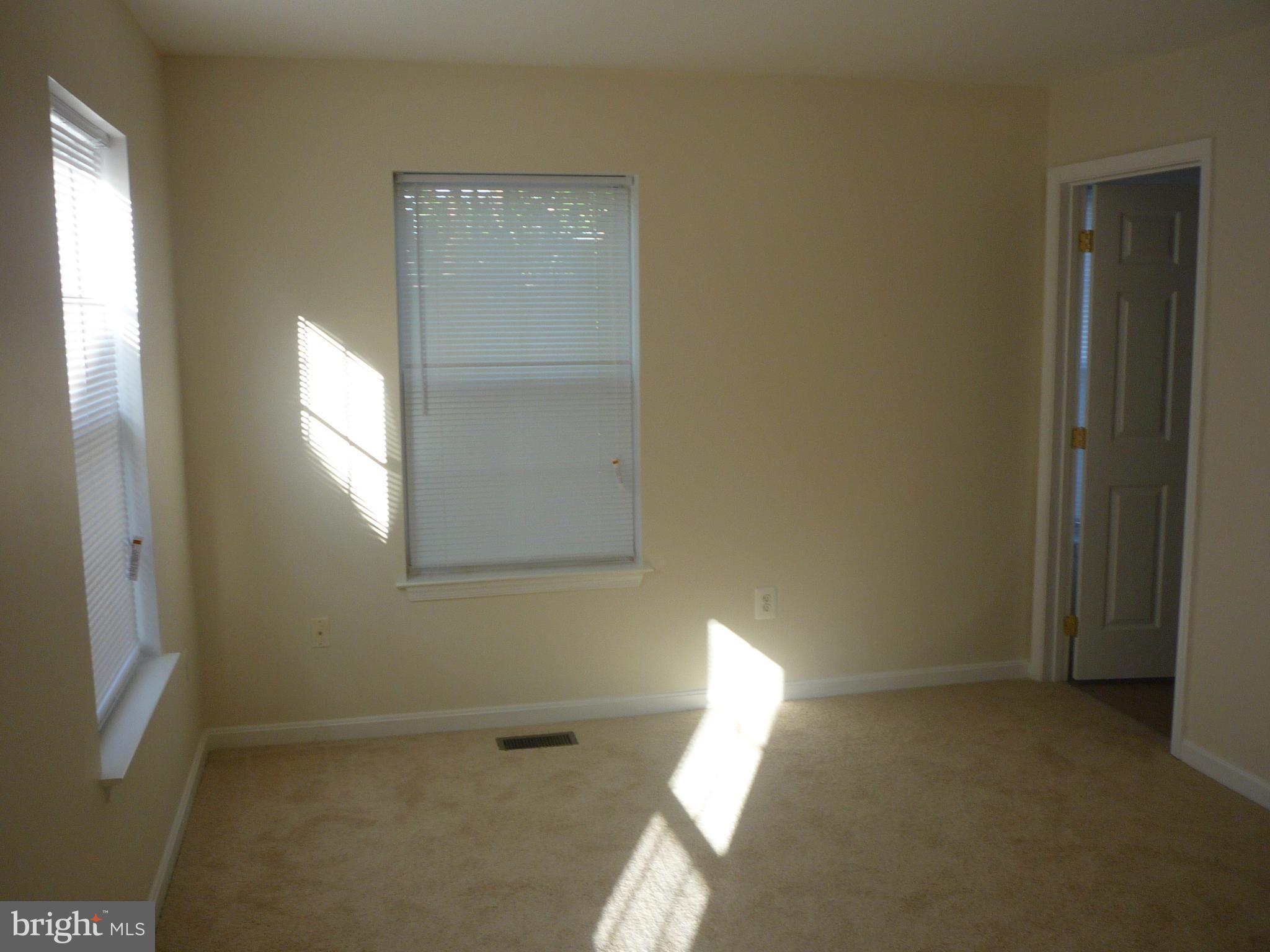 HERITAGE CROSSING - Residential