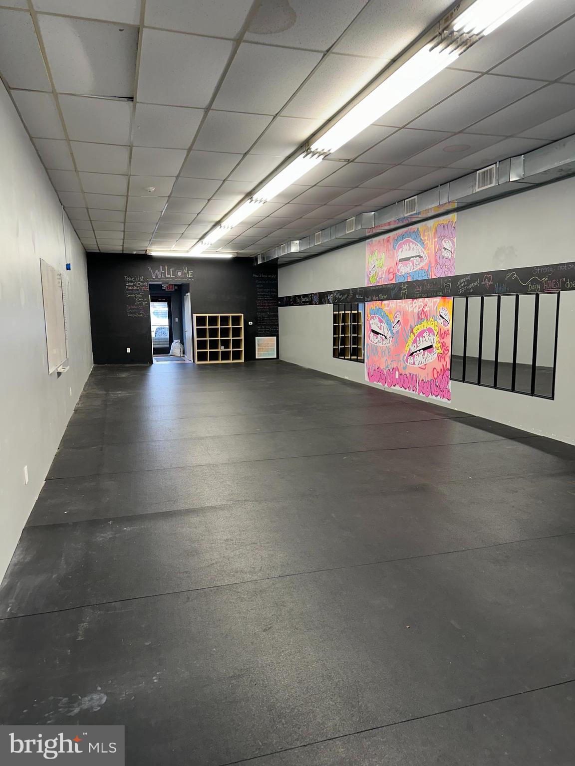 PENN WYNNE - Commercial Lease