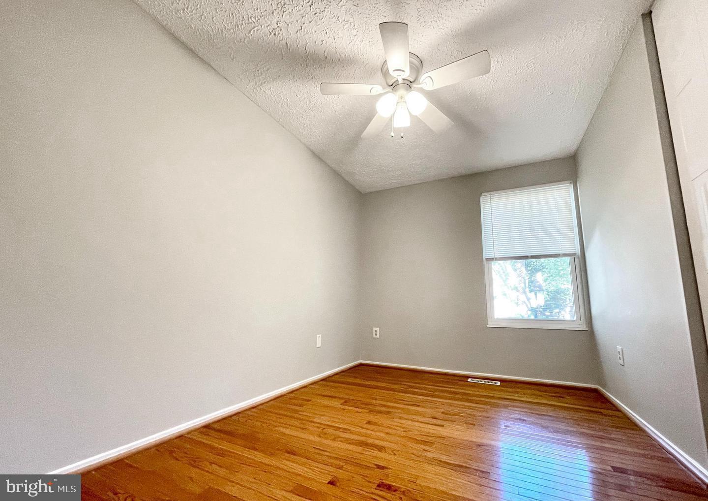 TARTAN HILL - Residential