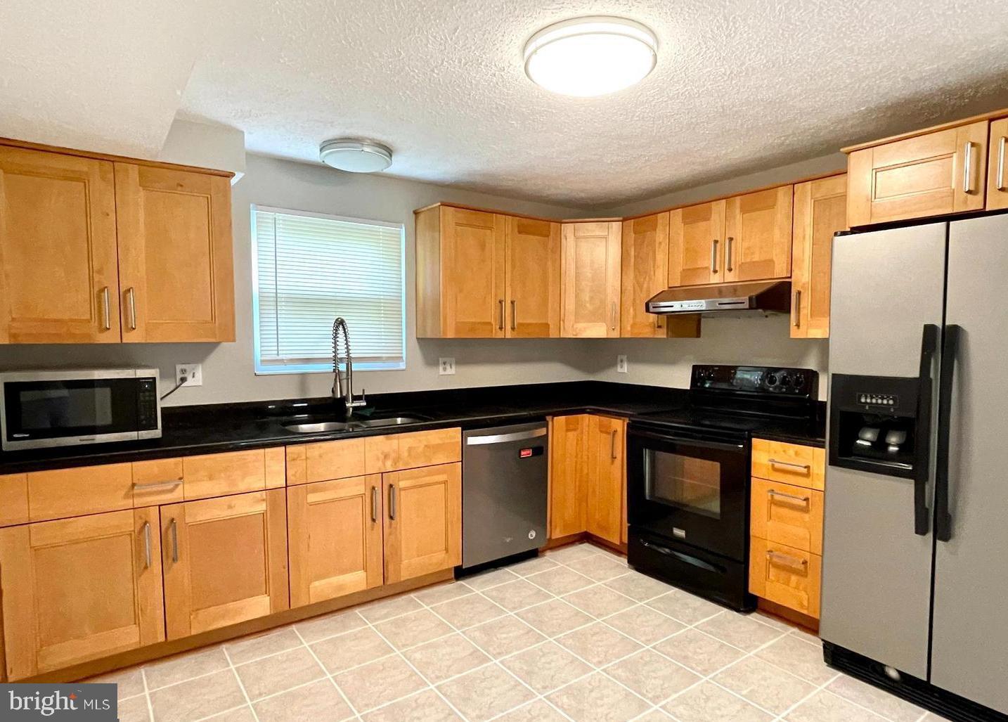 TARTAN HILL - Residential