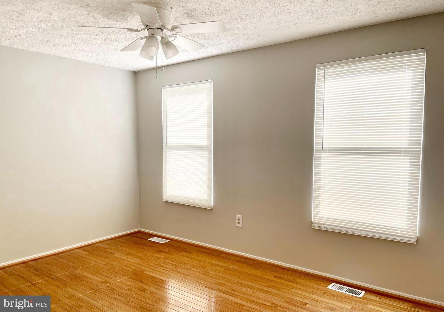 TARTAN HILL - Residential