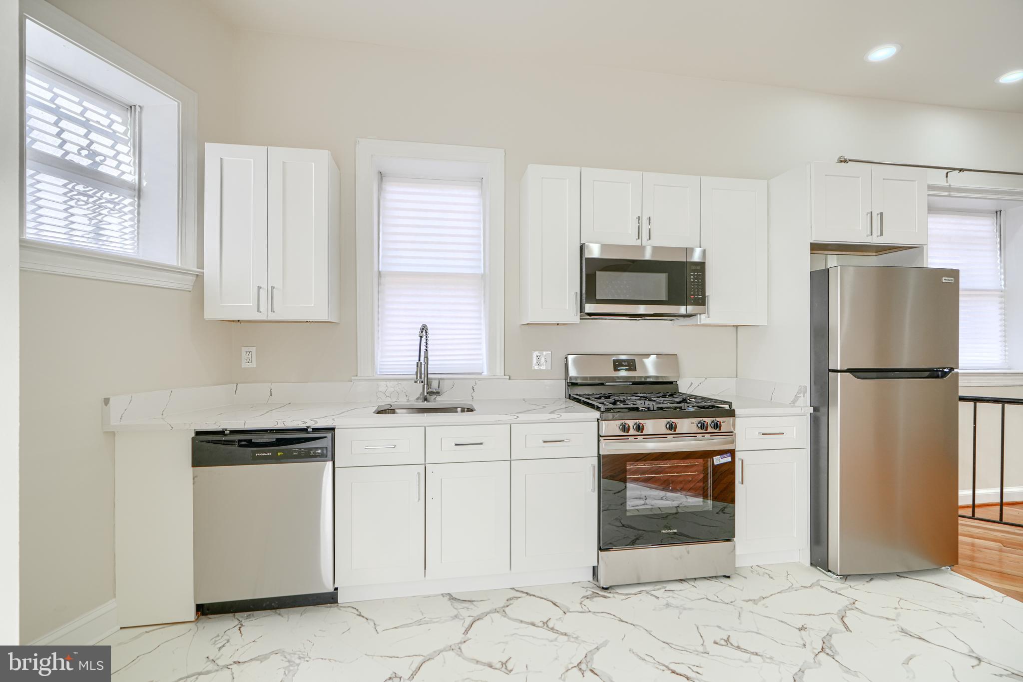 RIDGELY'S DELIGHT - Residential Lease